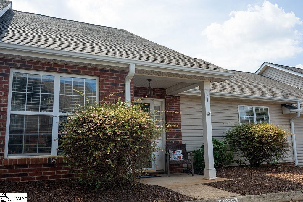 11 Hillside Glen Drive — photo
