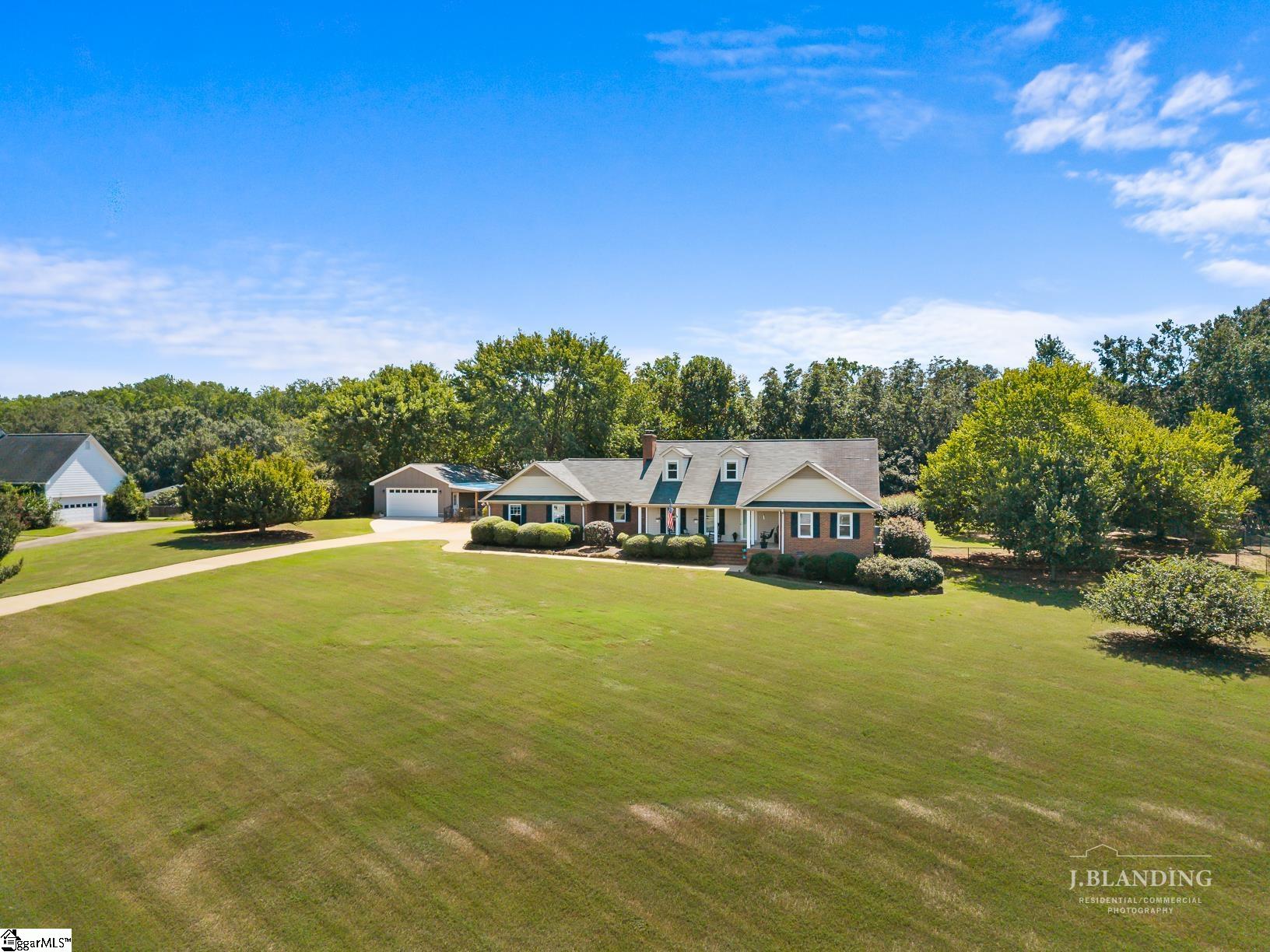 214 Devon Way — photo