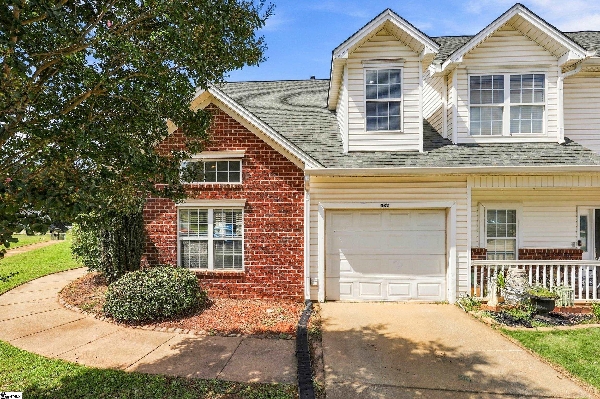 382 Still Water Circle — photo