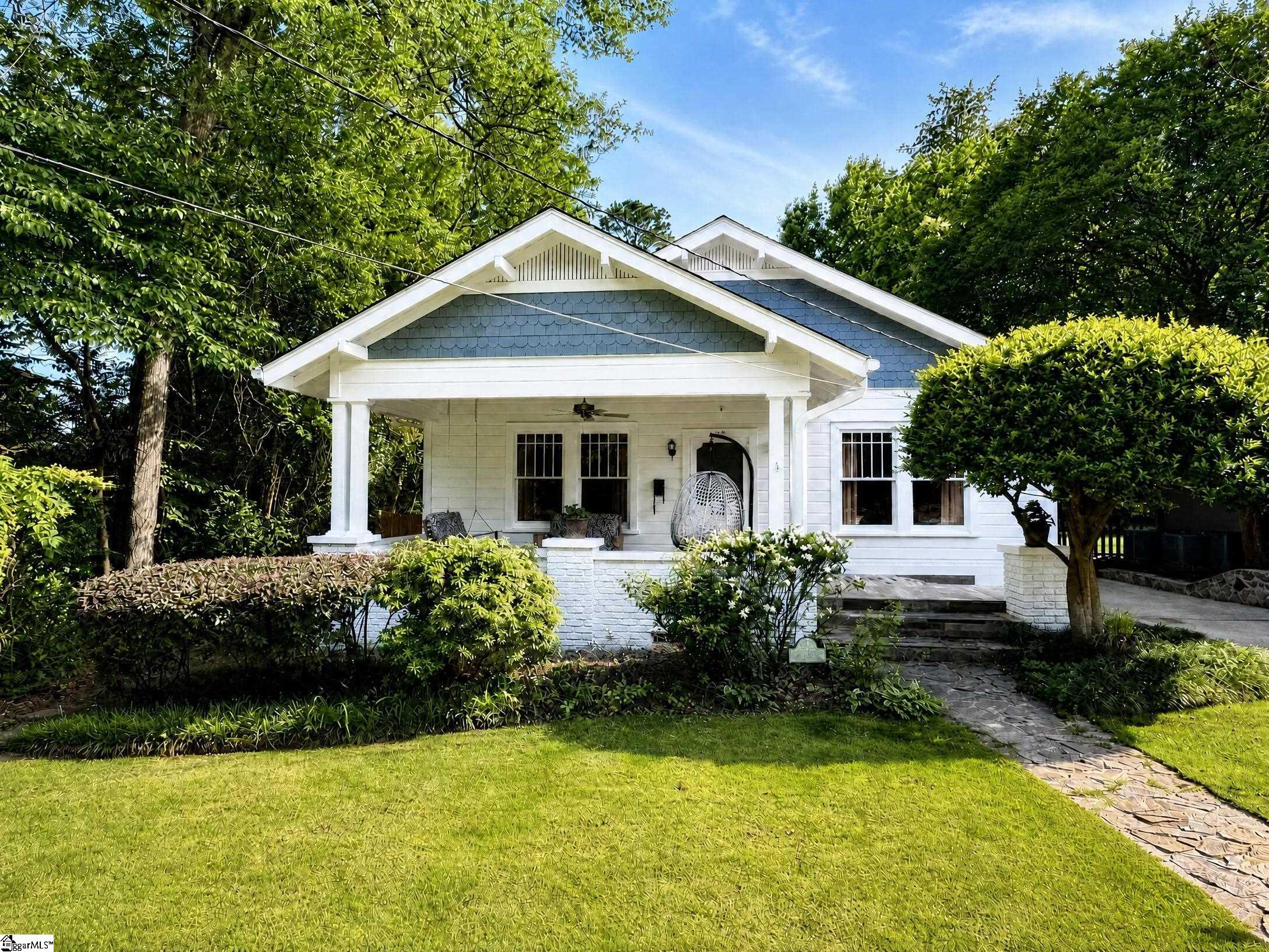 118 E Earle Street — photo
