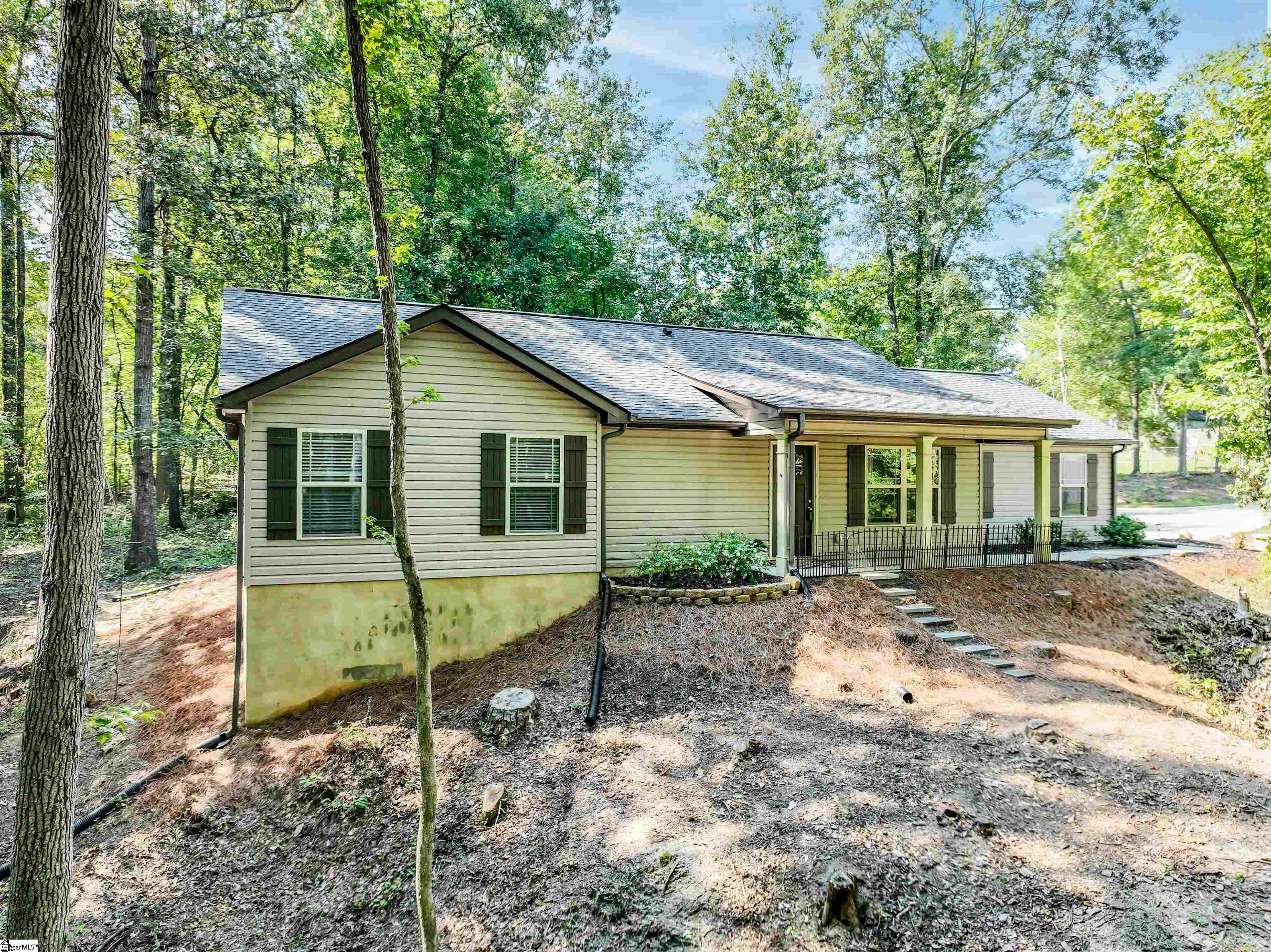 118 Forrest Drive — photo