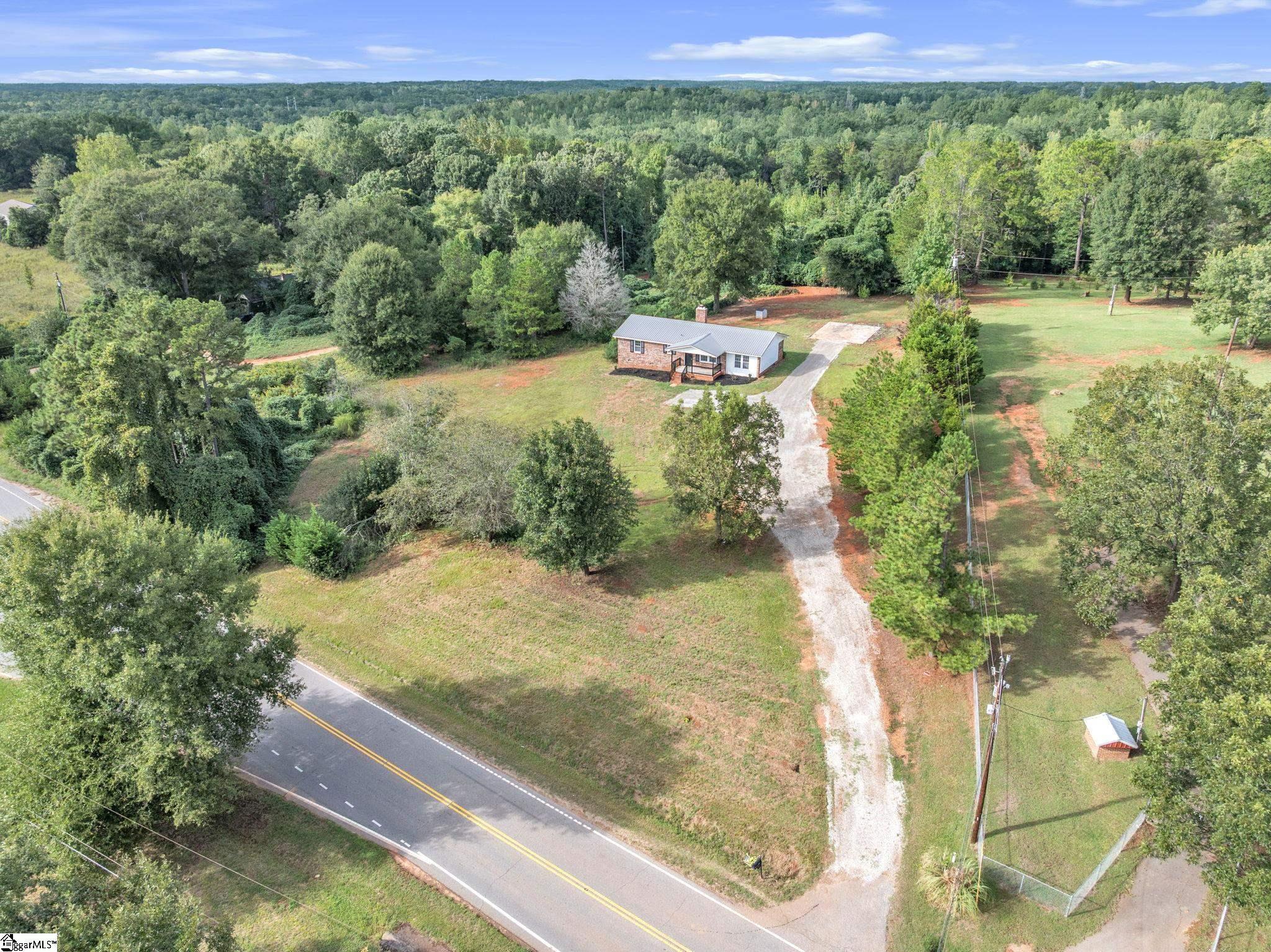 819 Beech Springs Road — photo