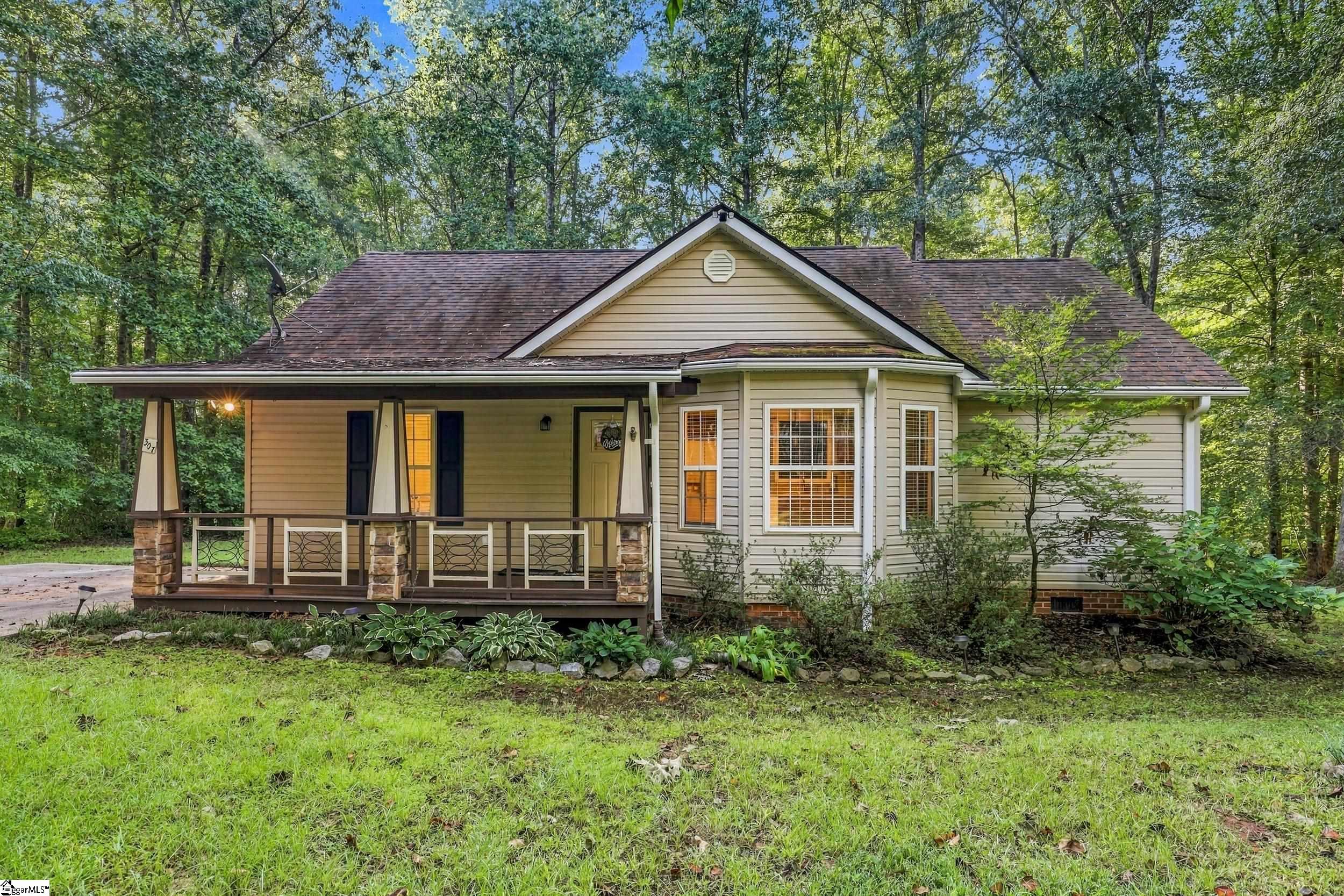 307 Haywood Acres Drive — photo
