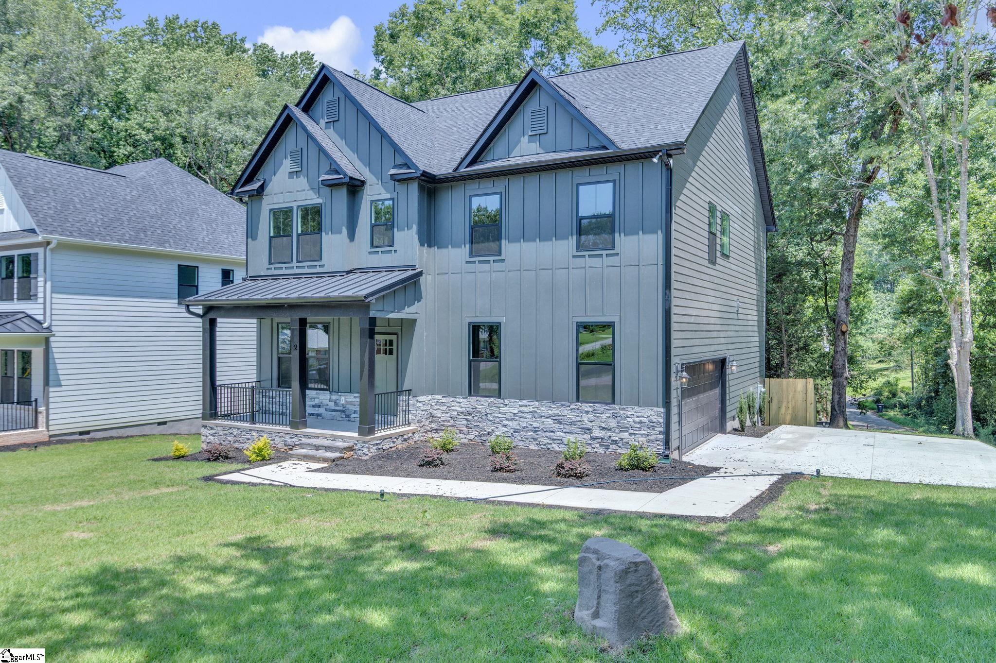 2 Henderson Drive — photo