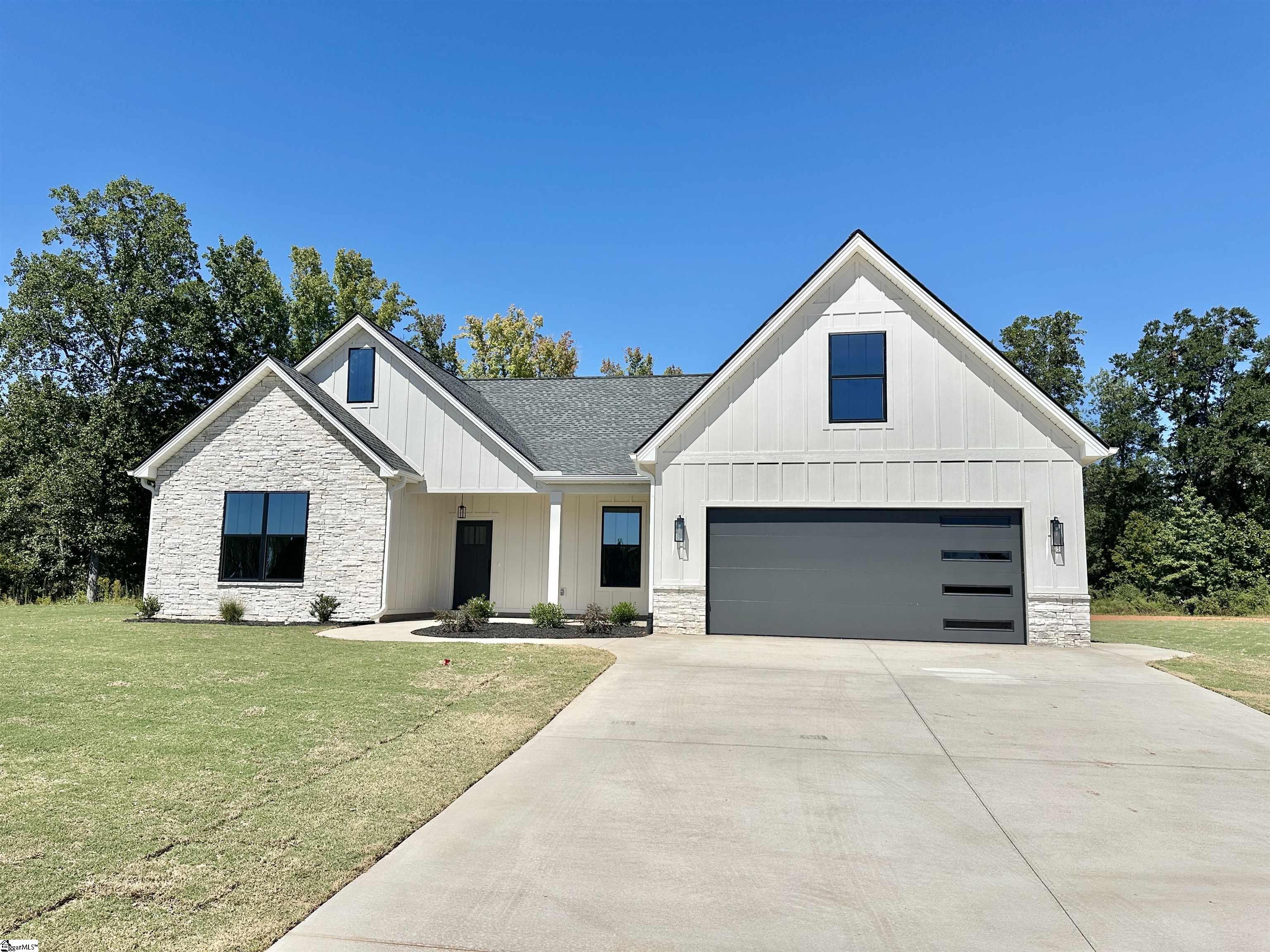 329 Stagmore Court — photo