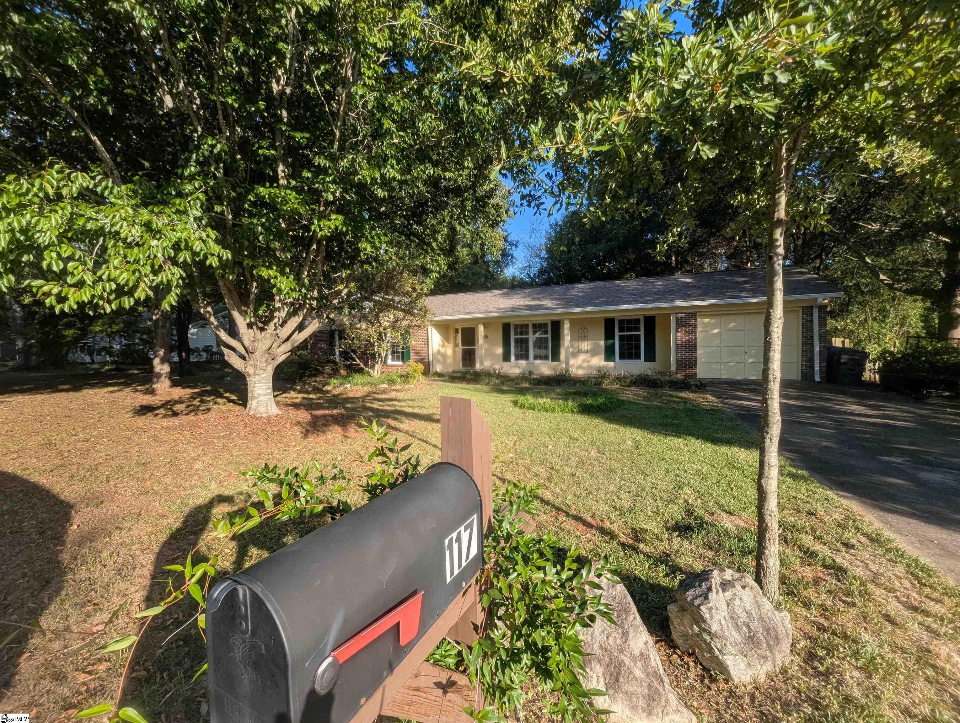 117 Hunters Trail — photo
