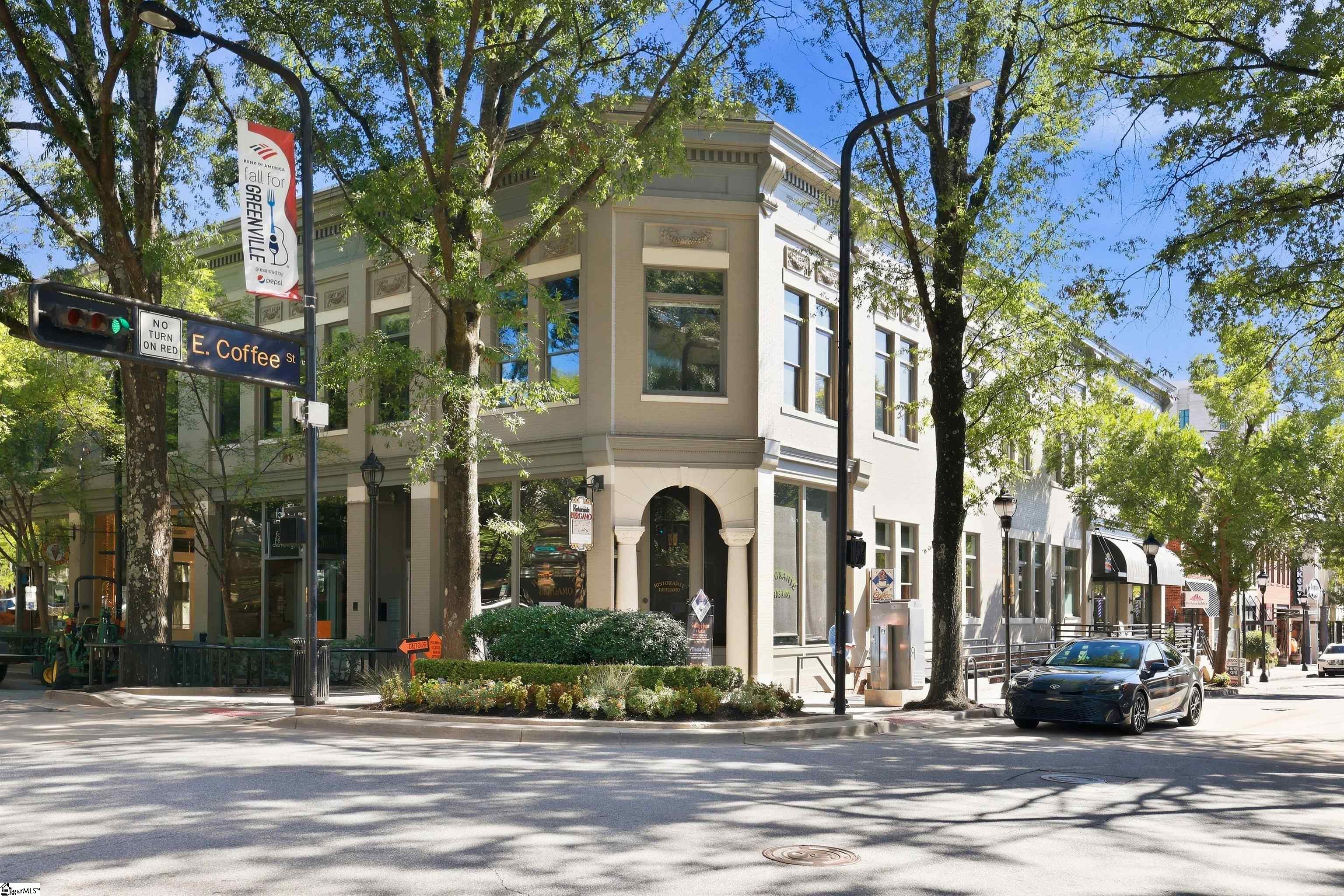 102 N Main Street Unit D — photo