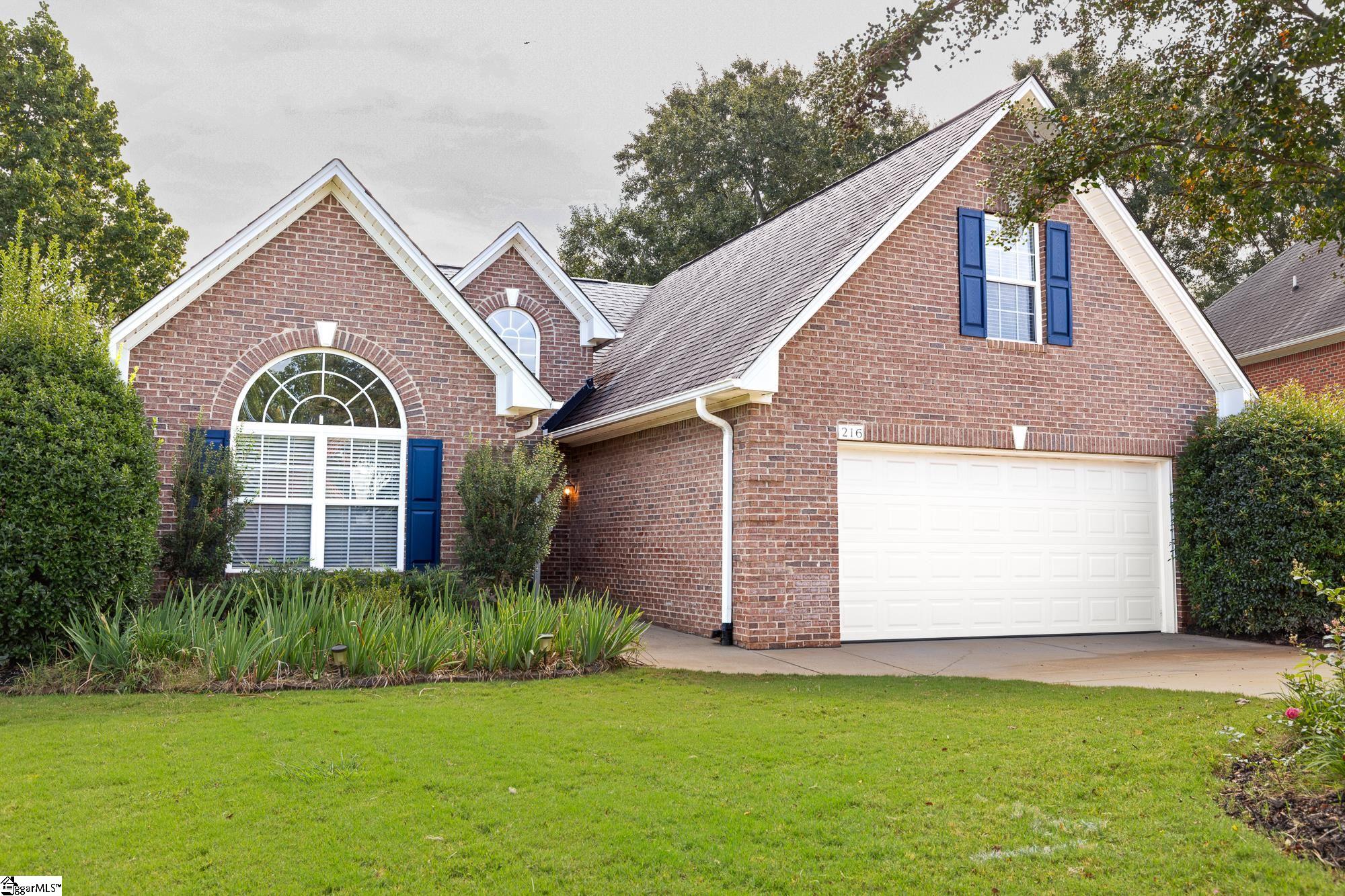 216 N Hamlet Court — photo