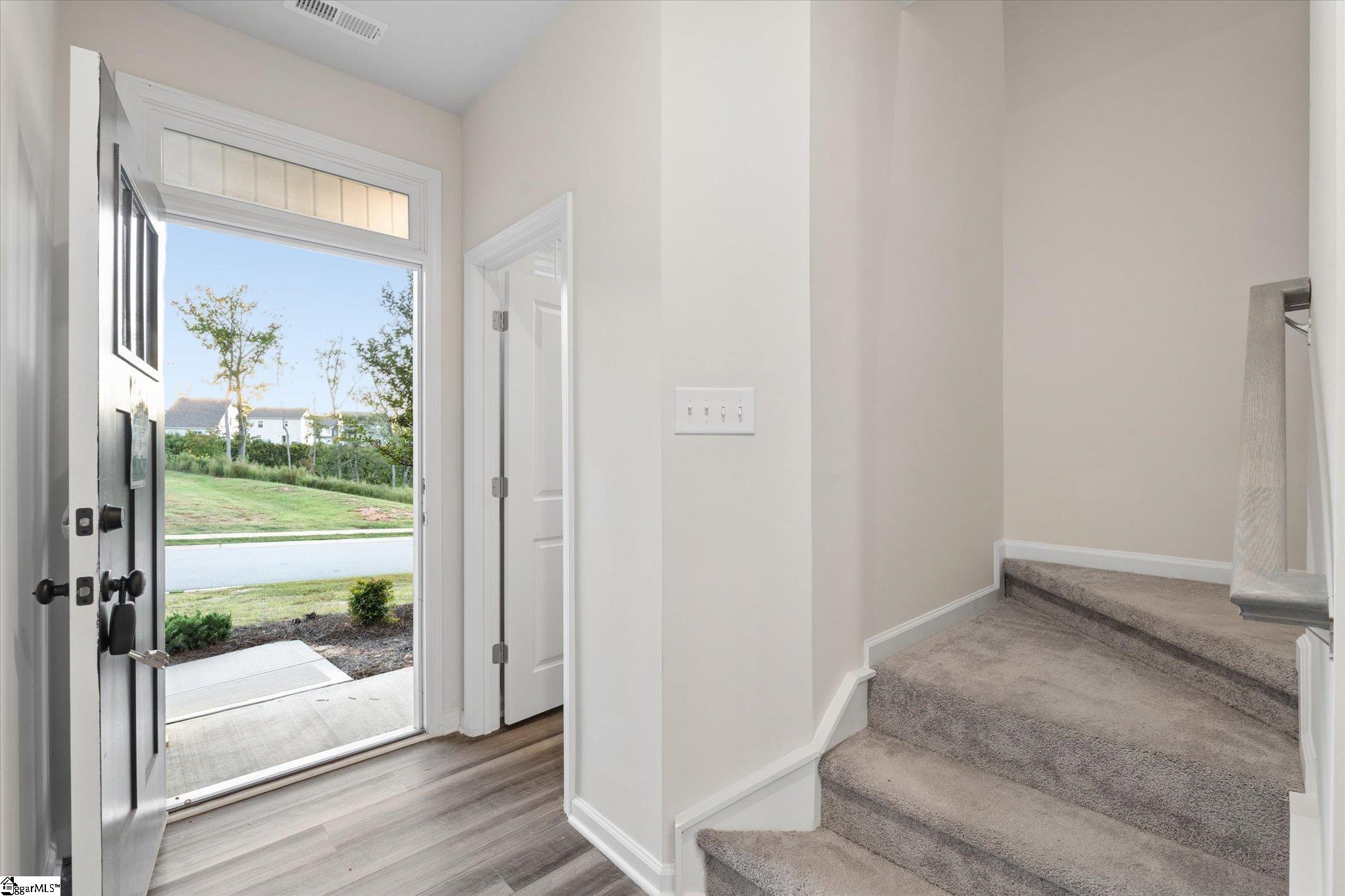 320 E Compass Way, Easley, SC 29640 — photo 2