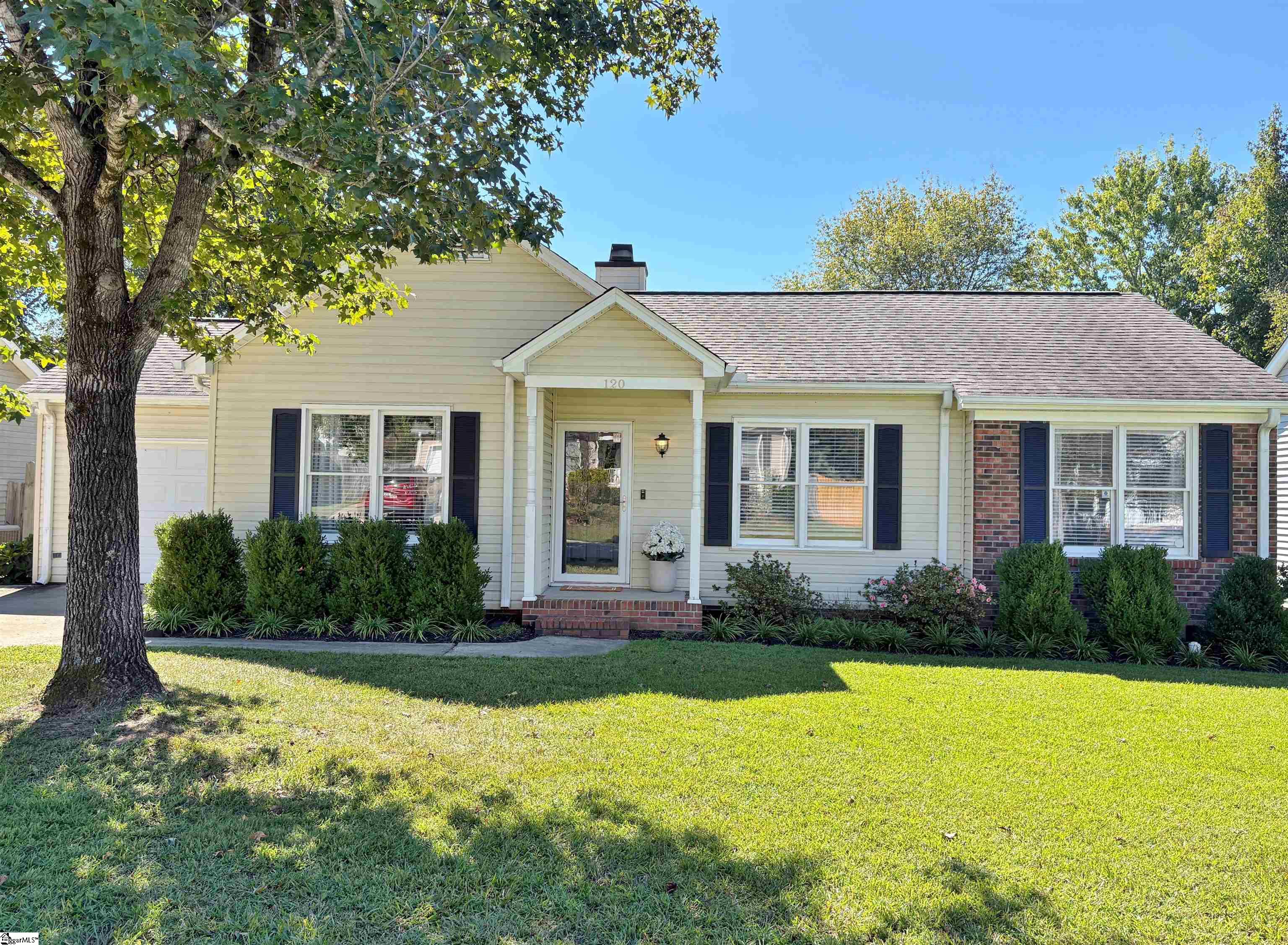 120 Oak Valley Drive — photo