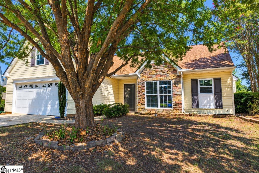 516 Thurston Court — photo