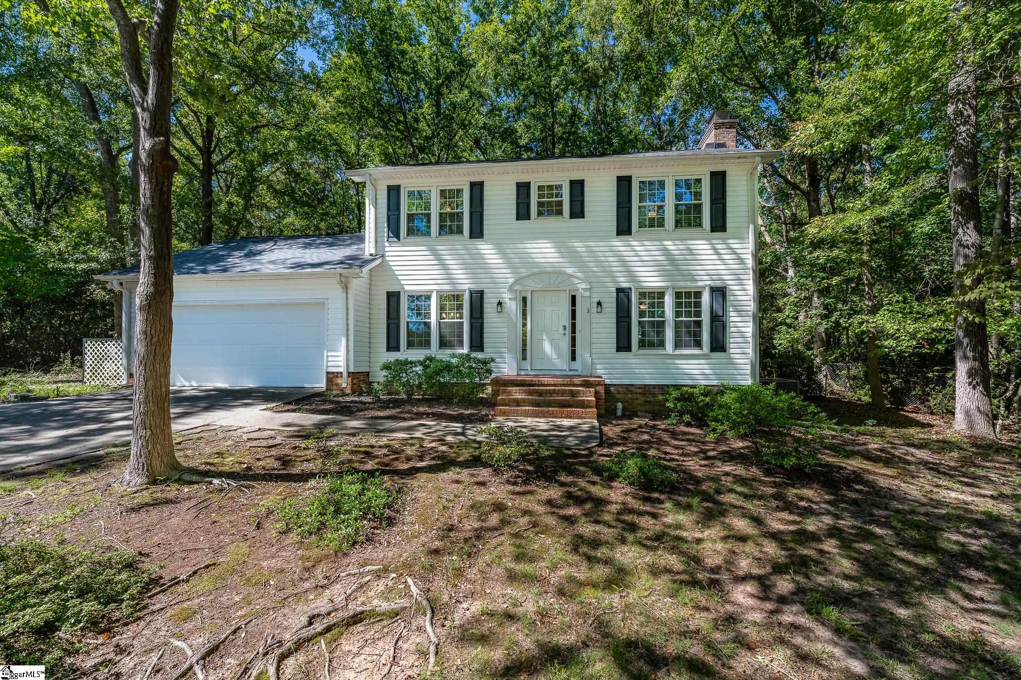 112 Manassas Drive — photo