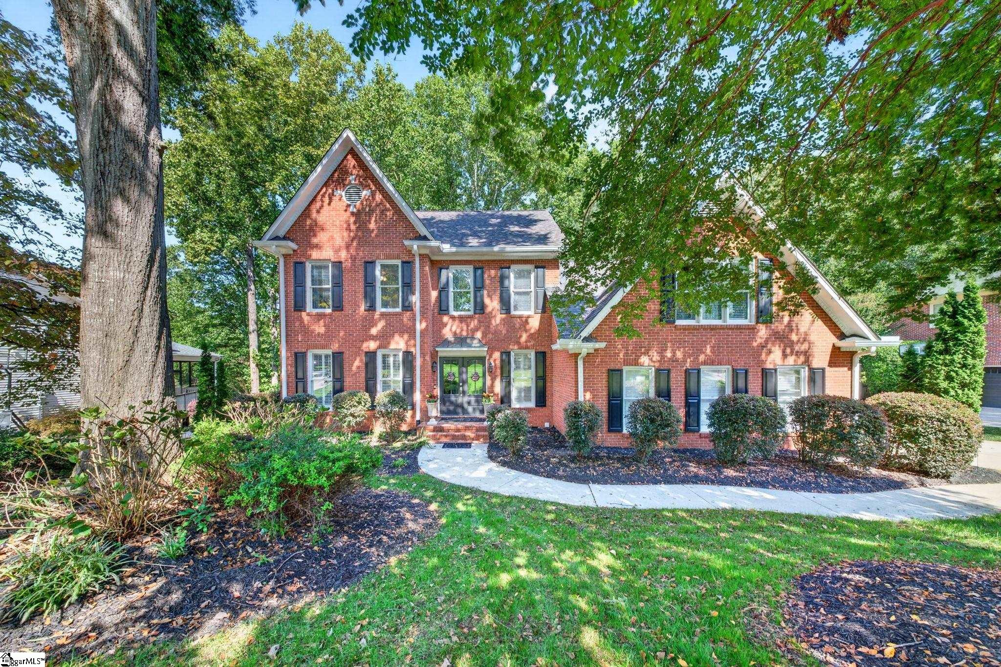 311 English Oak Road — photo
