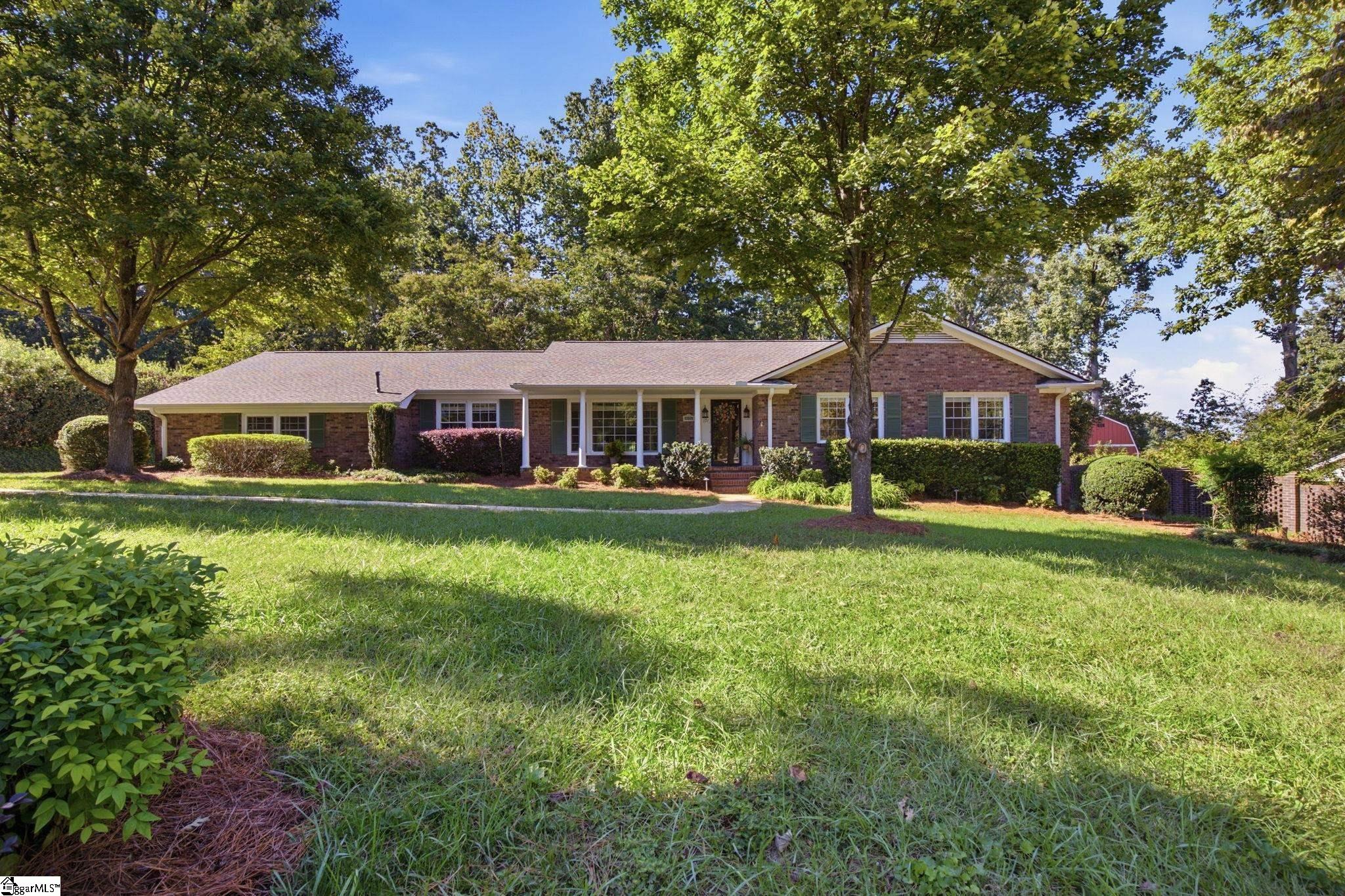 101 Jamestown Drive — photo