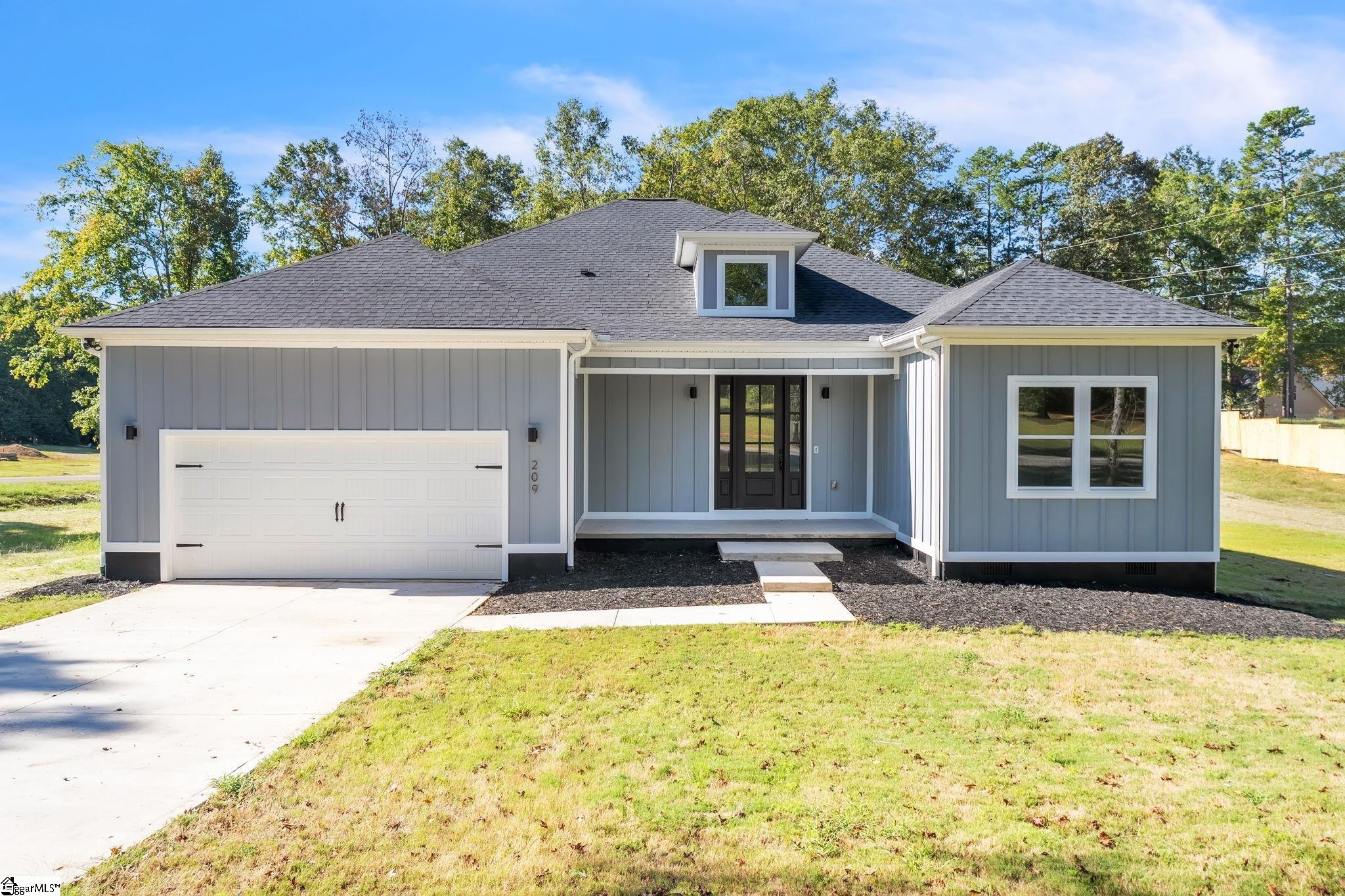 209 Chestnut Drive — photo