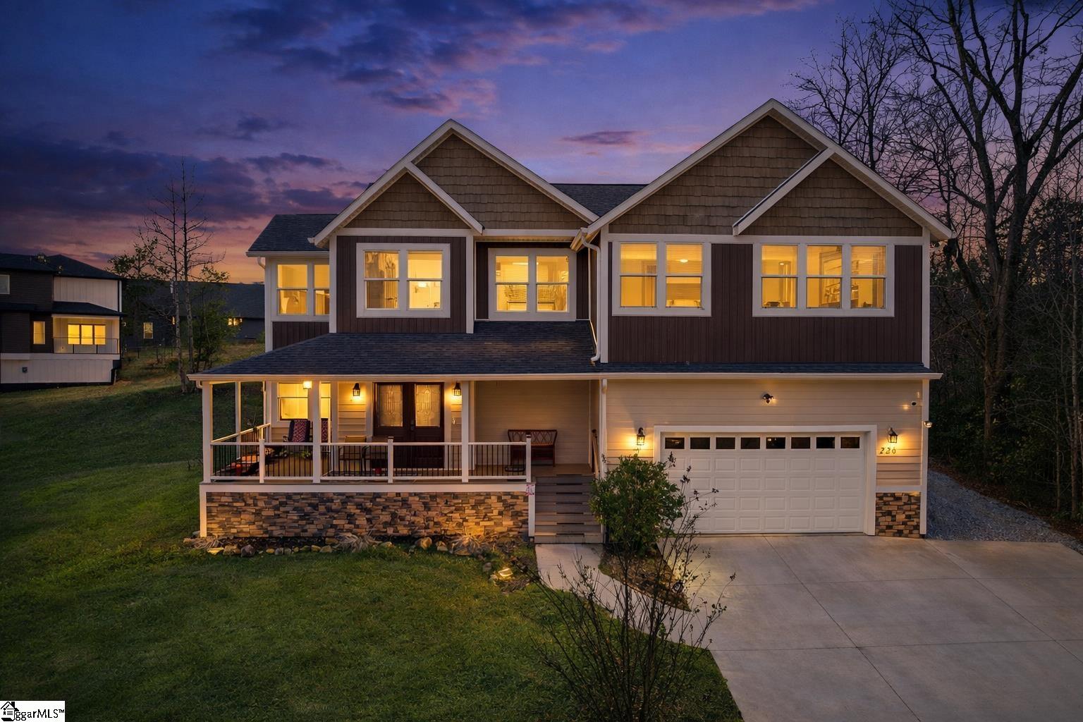 226 Hammond Circle — photo