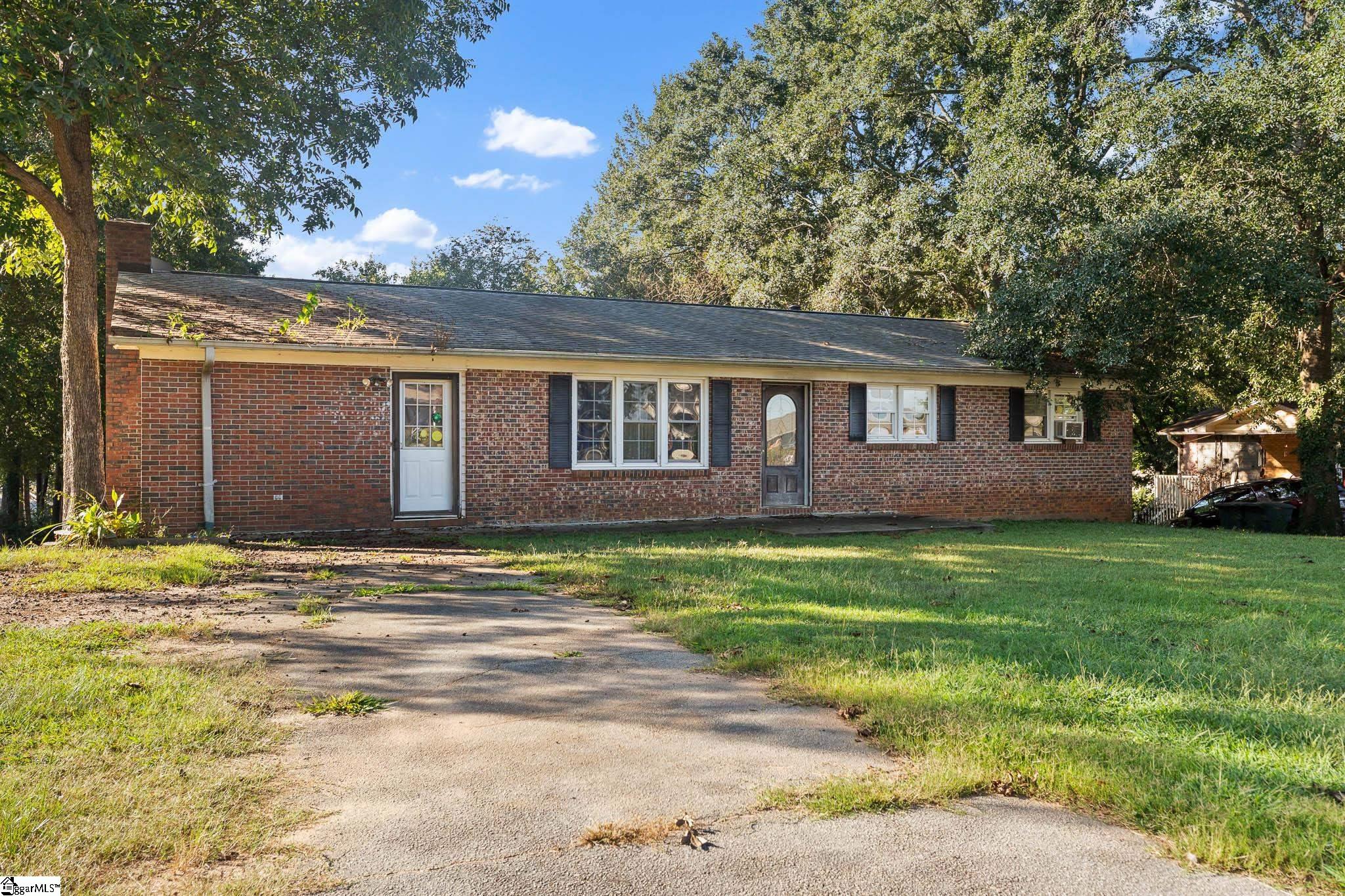 714 Evelyn Drive — photo
