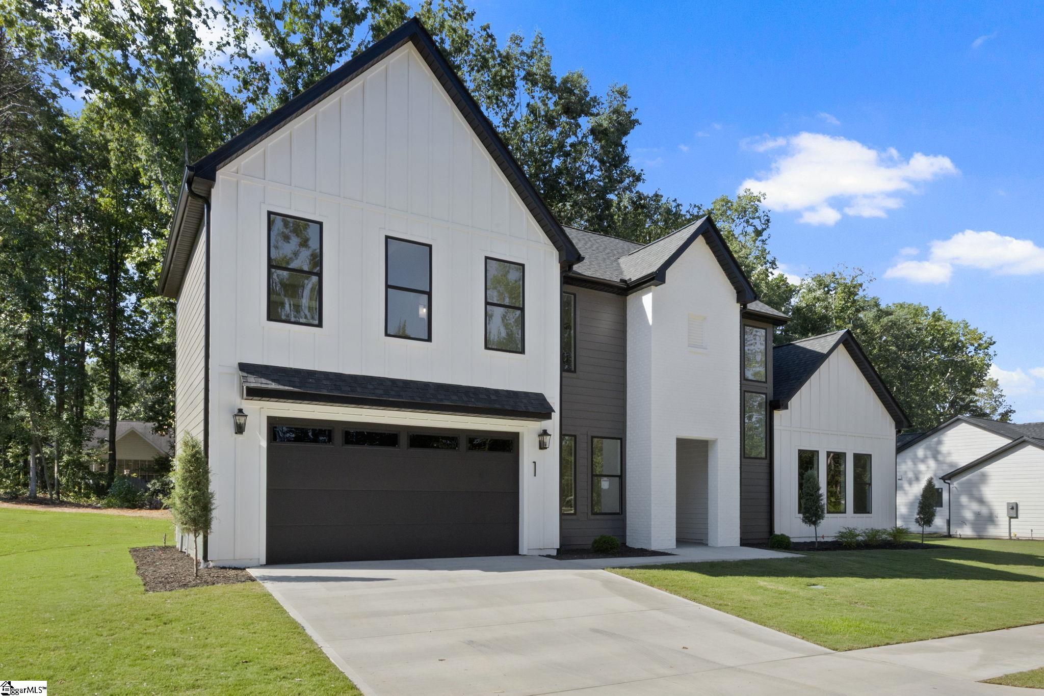 1 Inverrary Drive — photo