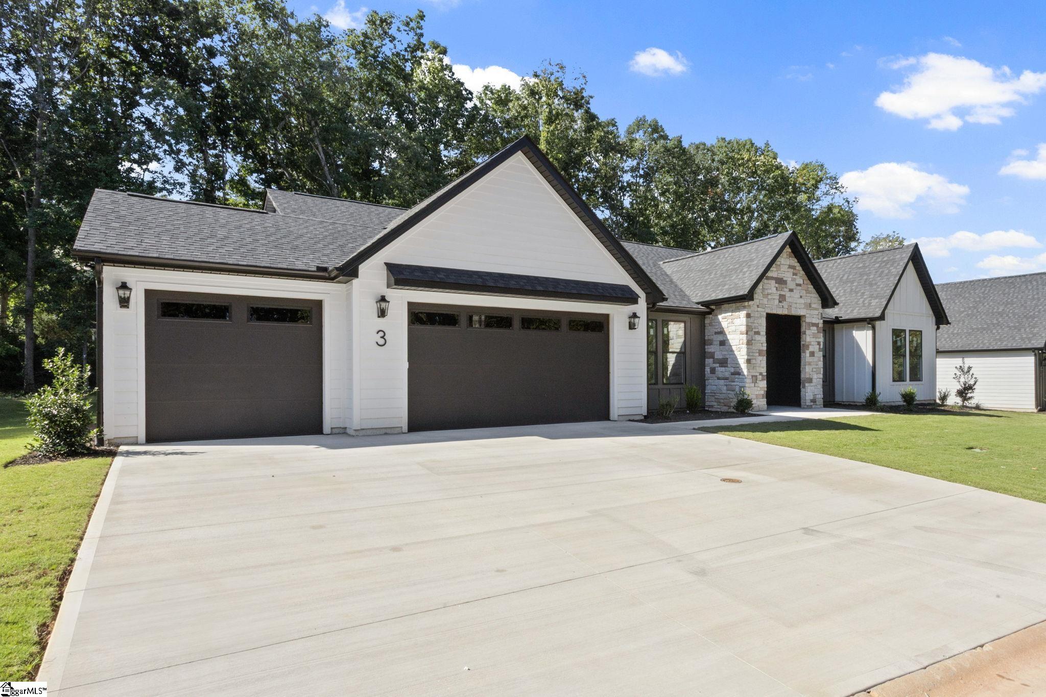 3 Inverrary Drive — photo