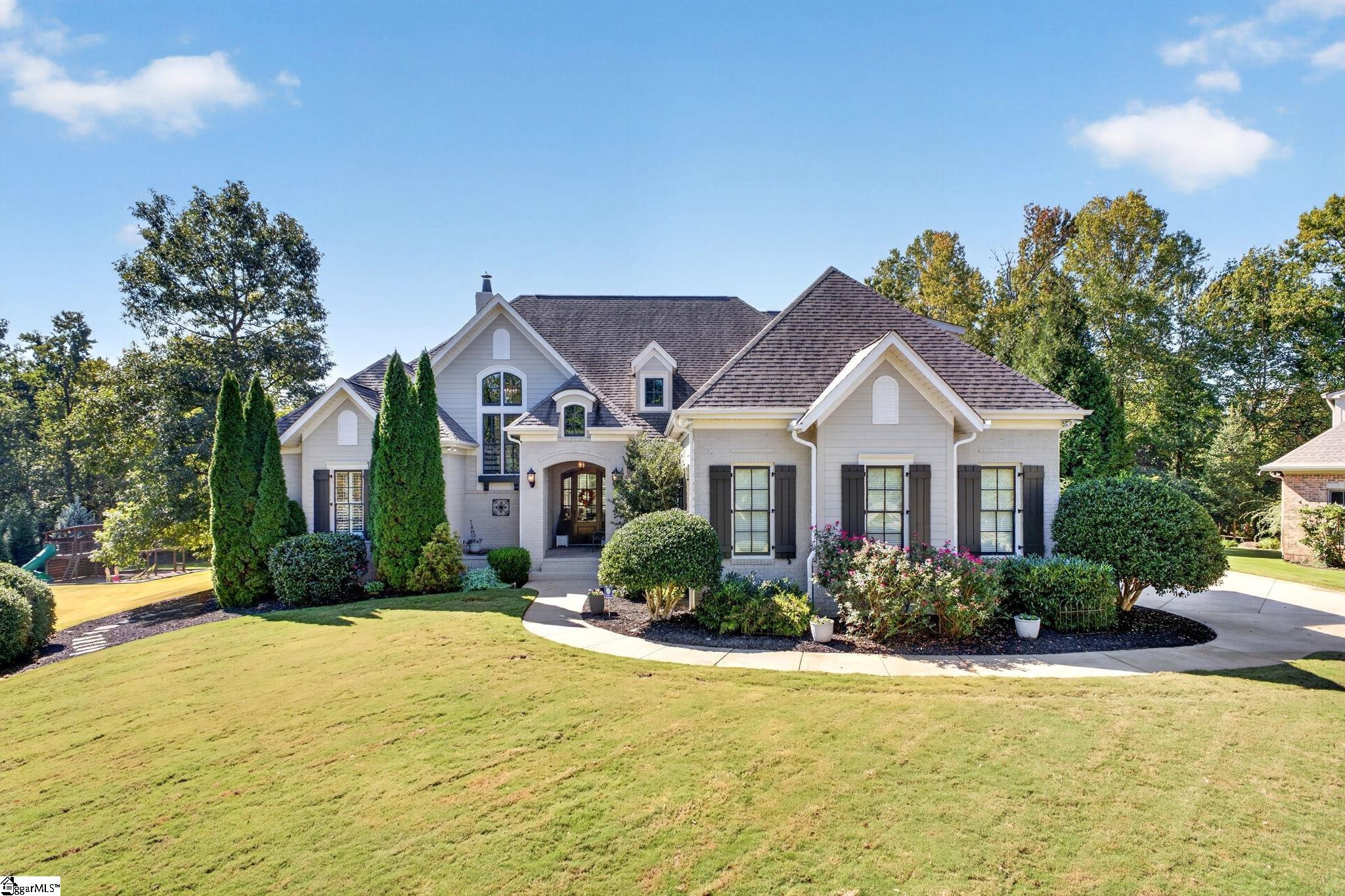 101 Treetops Court — photo