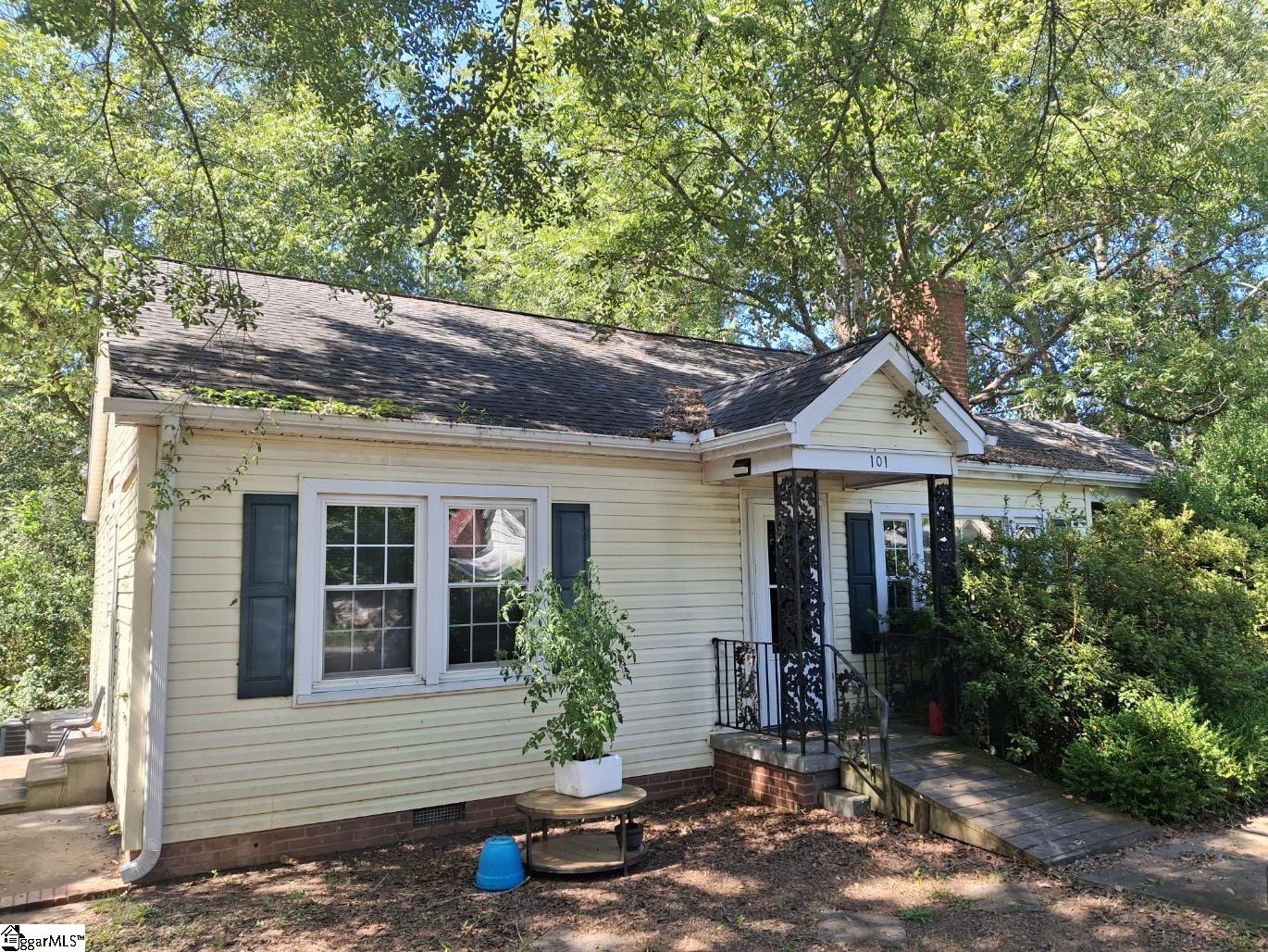 101 Jett Street — photo