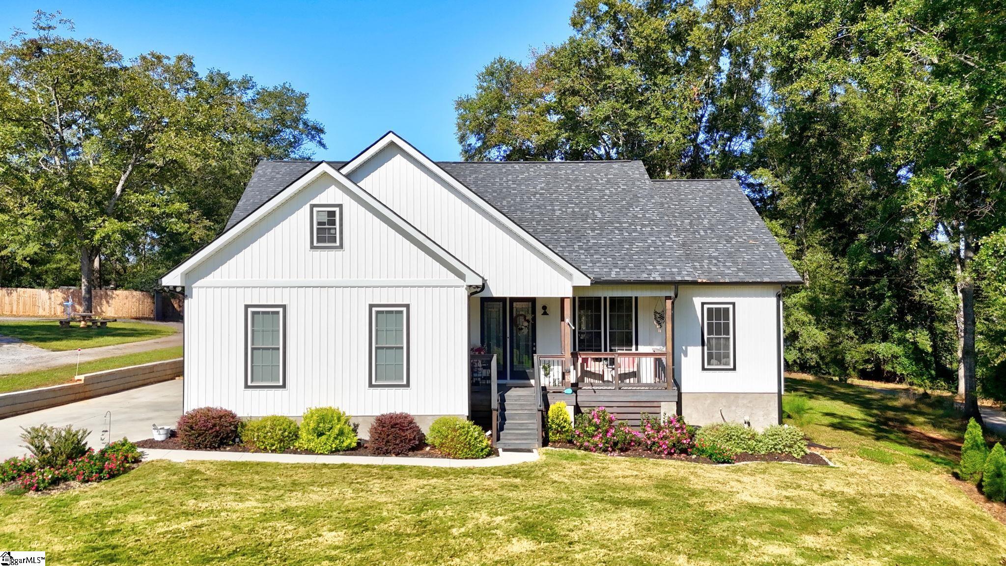 19 Blue Ridge Drive — photo