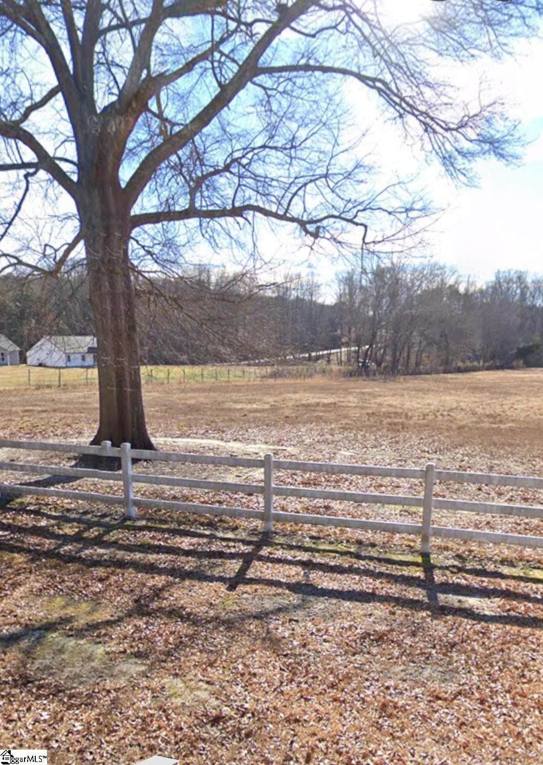 275 Bradley Dill Road — photo