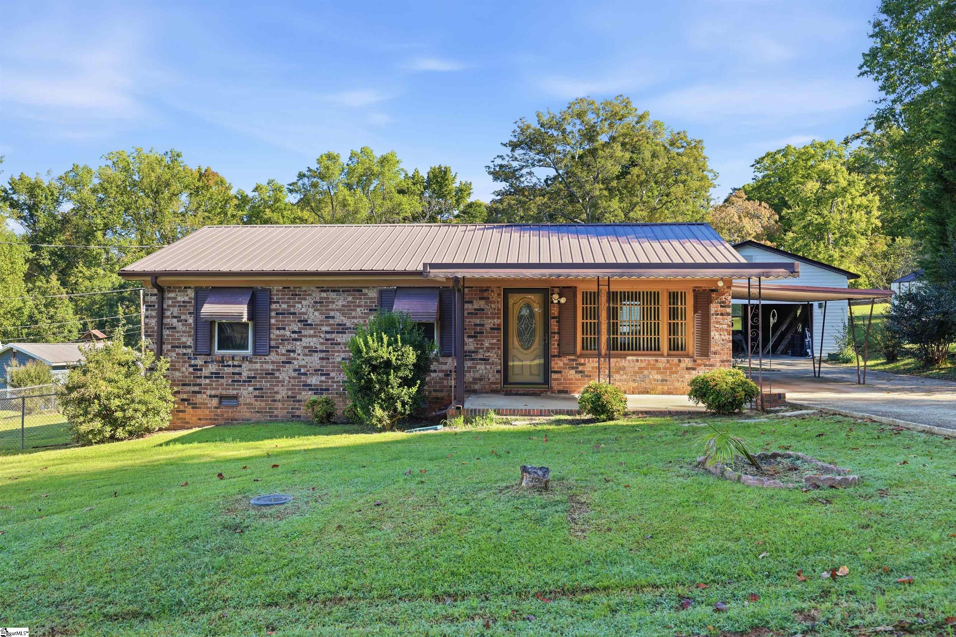 37 Theodore Circle — photo