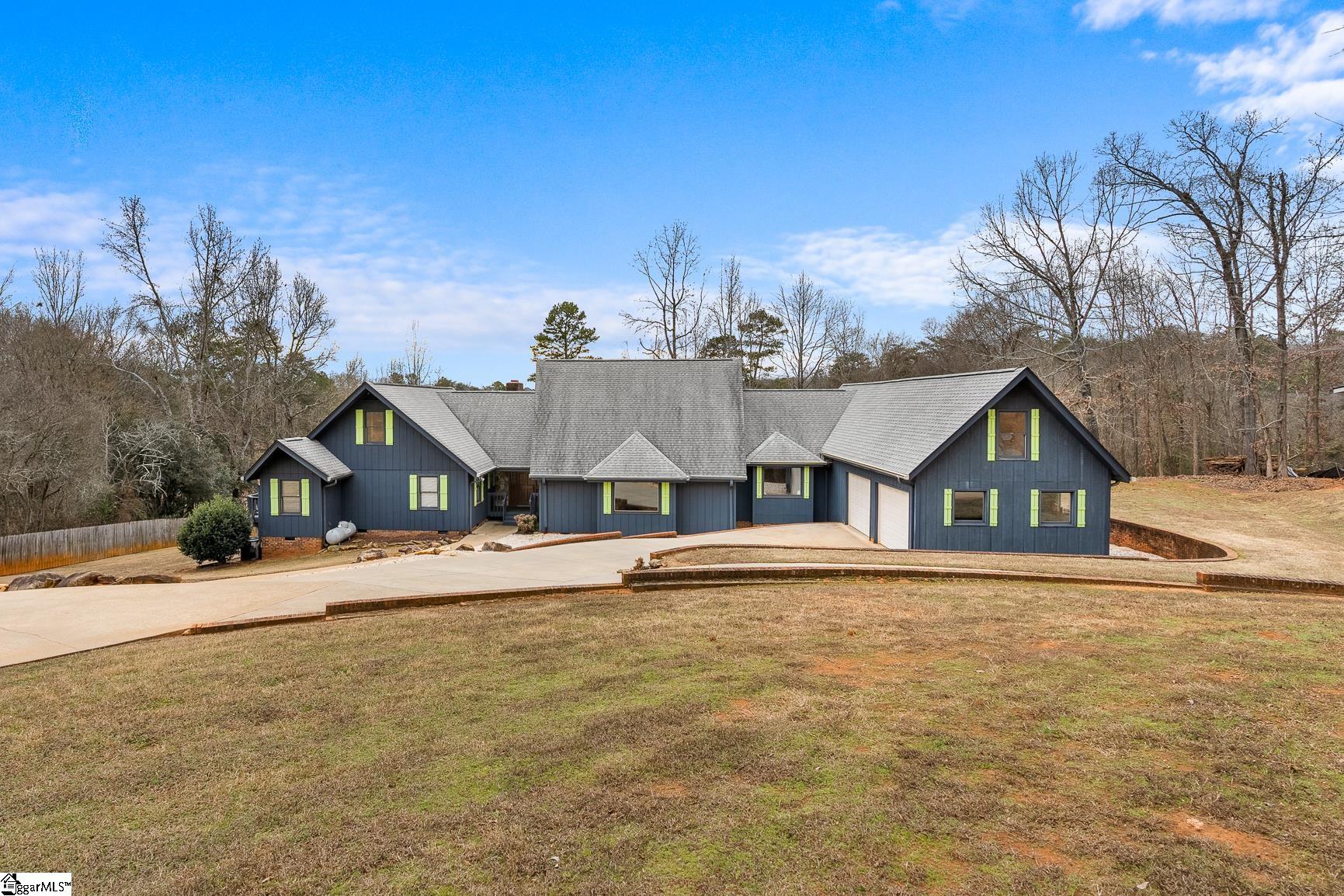 4805 Great Oaks Drive — photo