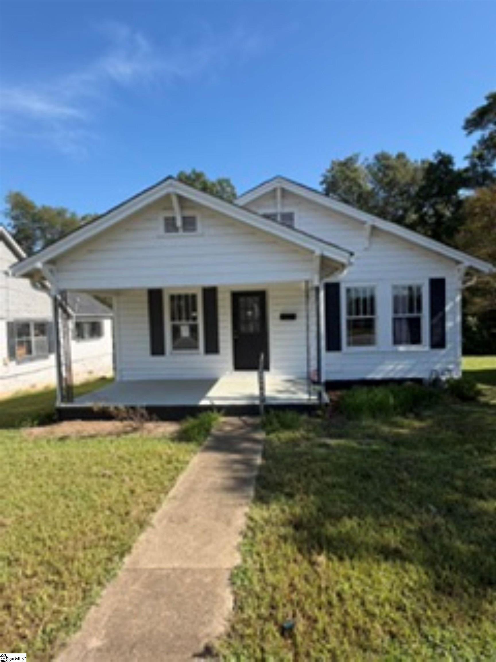 608 W Buford Street — photo