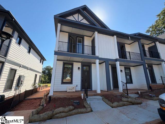 9 Hawthorne Lane — photo