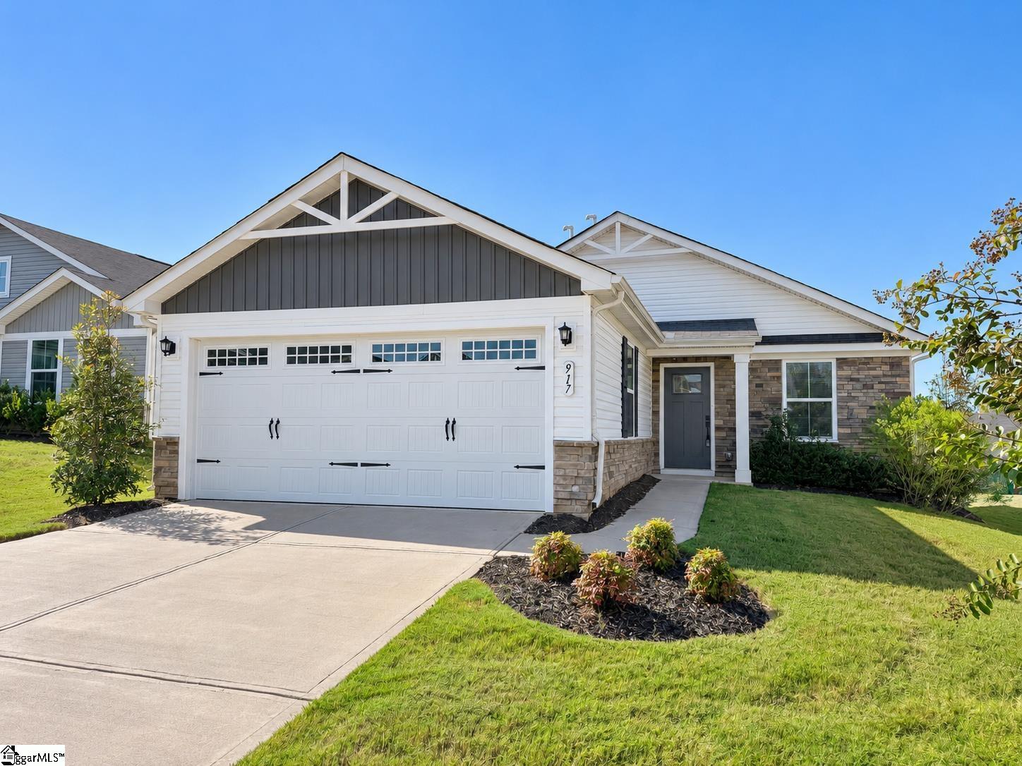 917 Blue Willow Court — photo