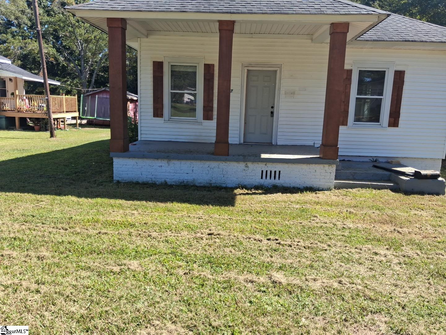17 Gallon Street — photo