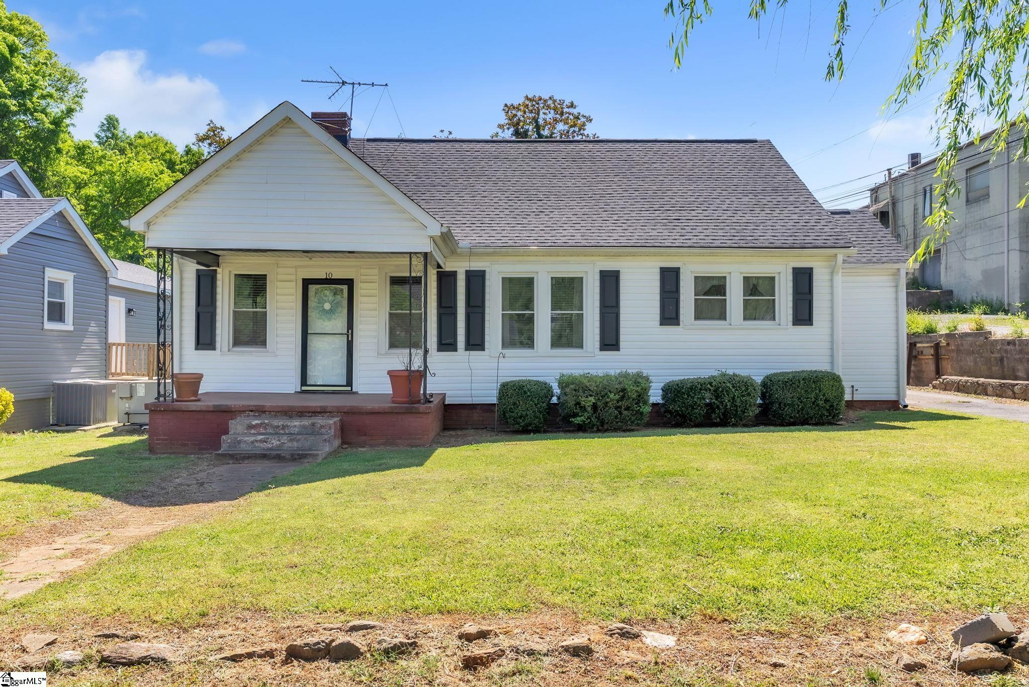 10 Eastlan Drive — photo