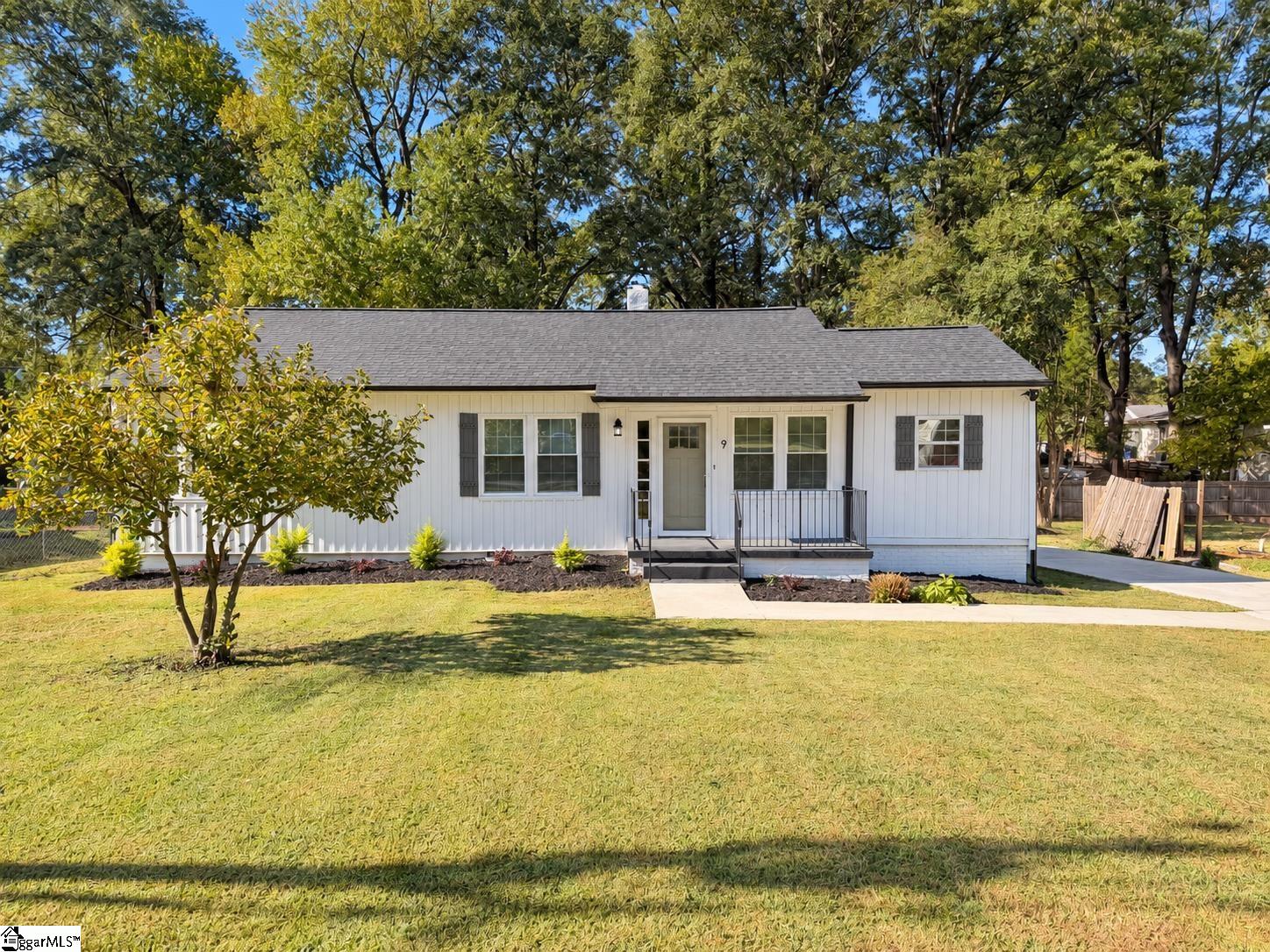 9 Blythewood Drive — photo