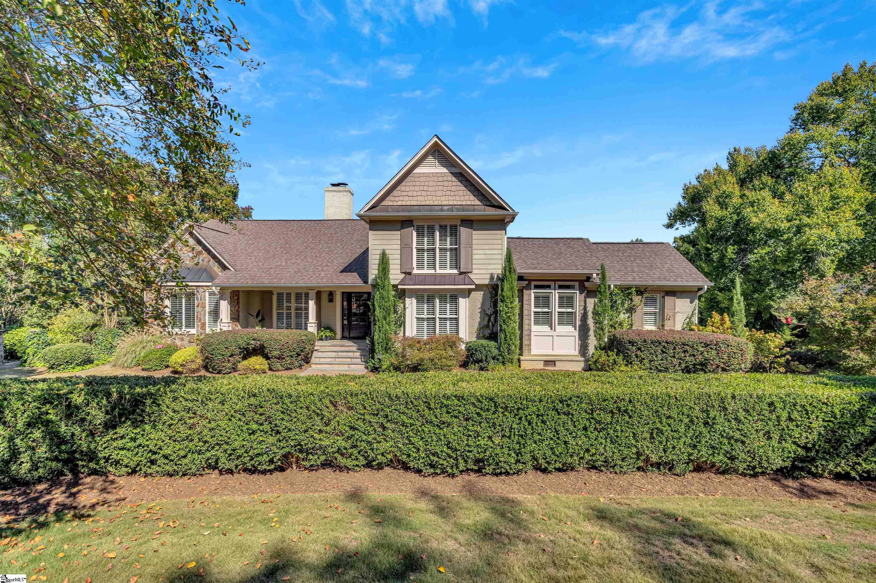 53 Club Forest Lane — photo