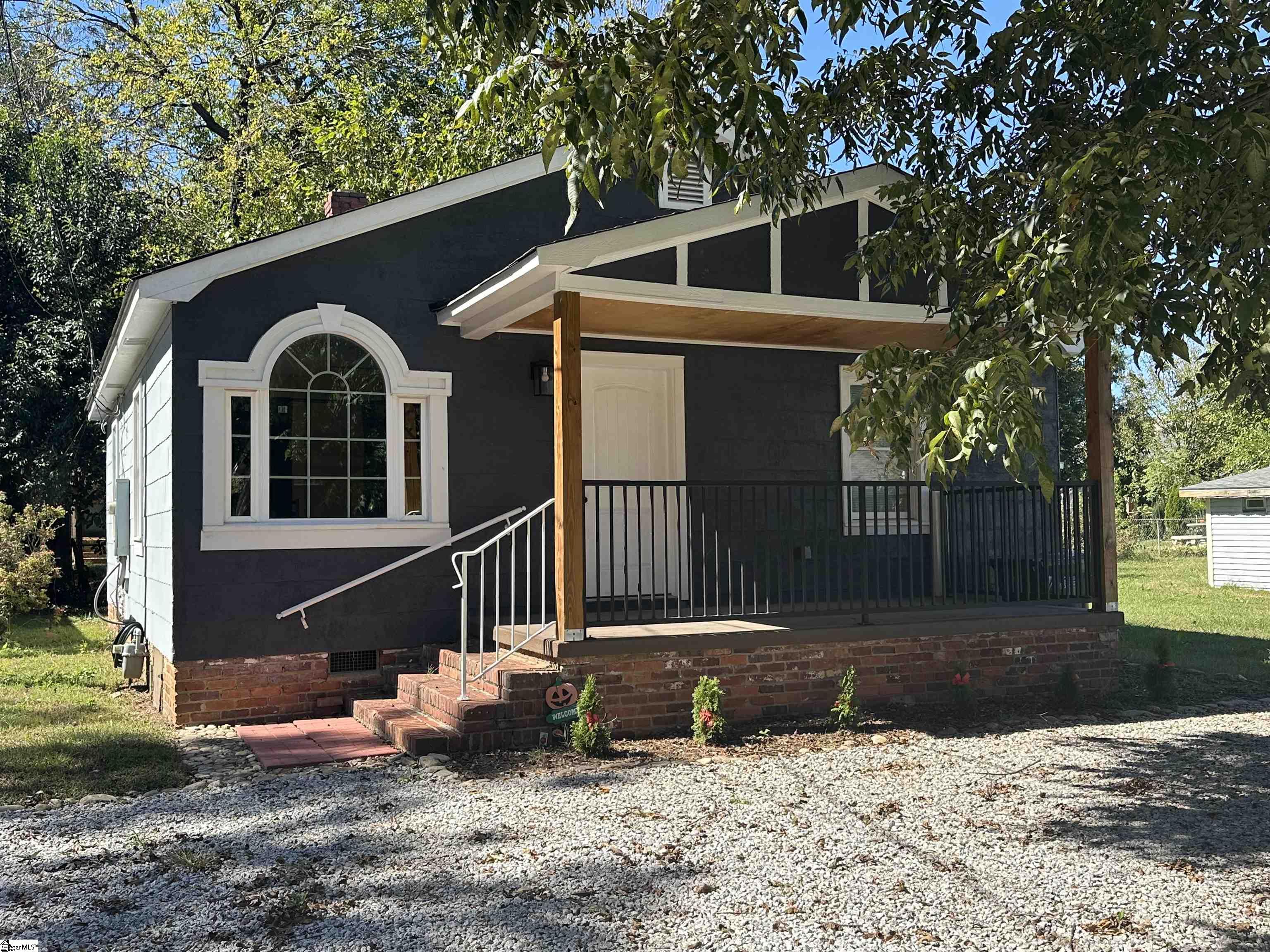 9A Looper Street — photo