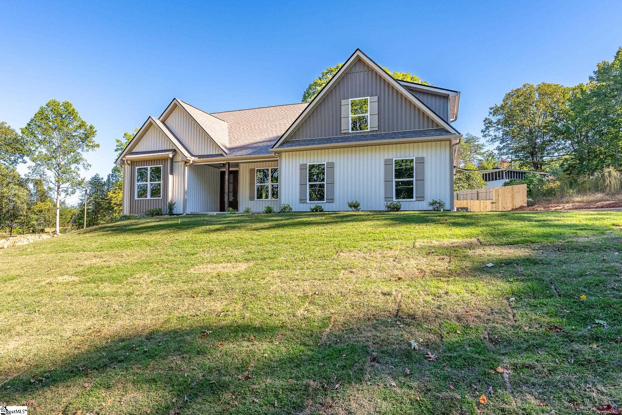 19 Kimberly Drive — photo