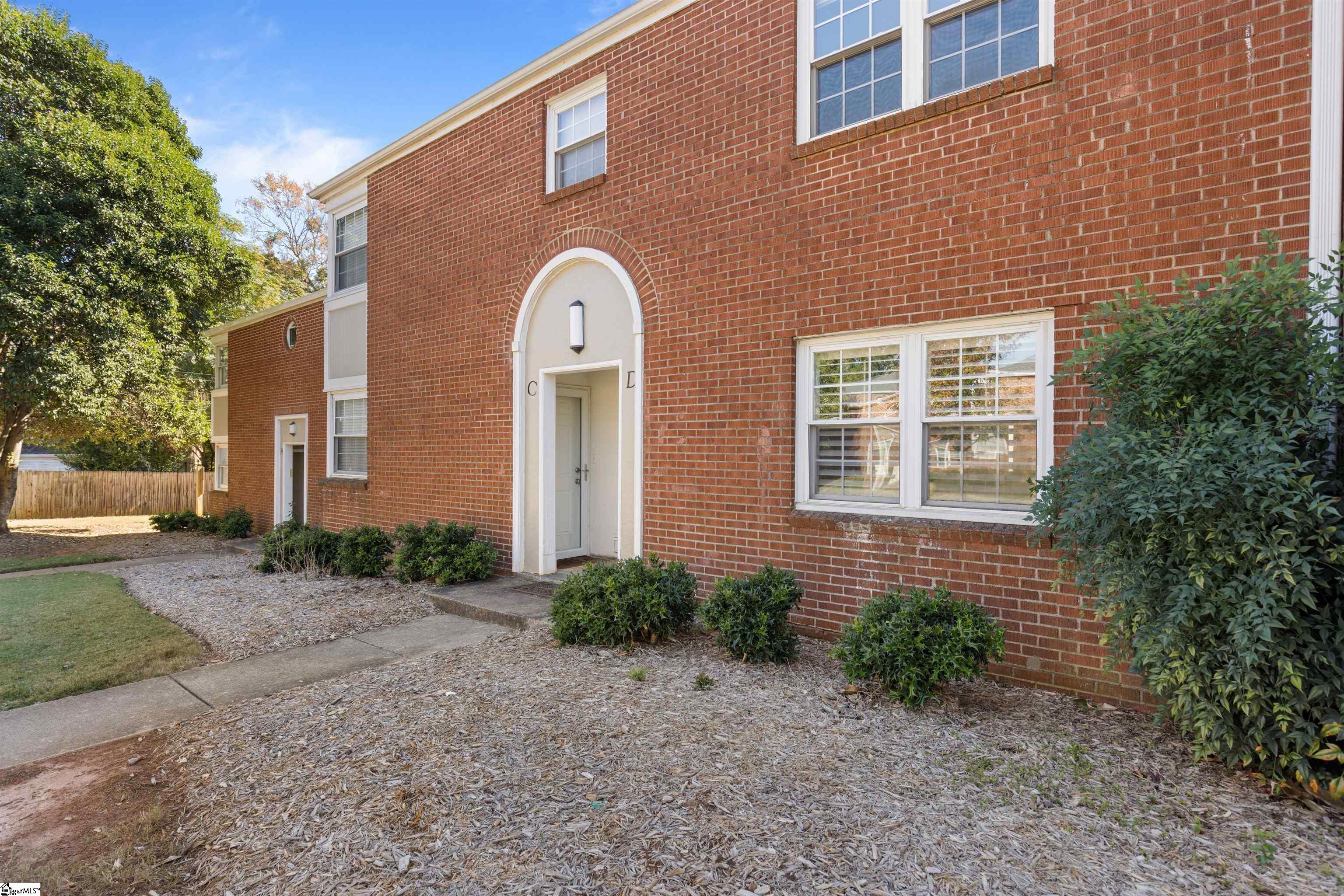 100 Lewis Drive Unit 8D — photo