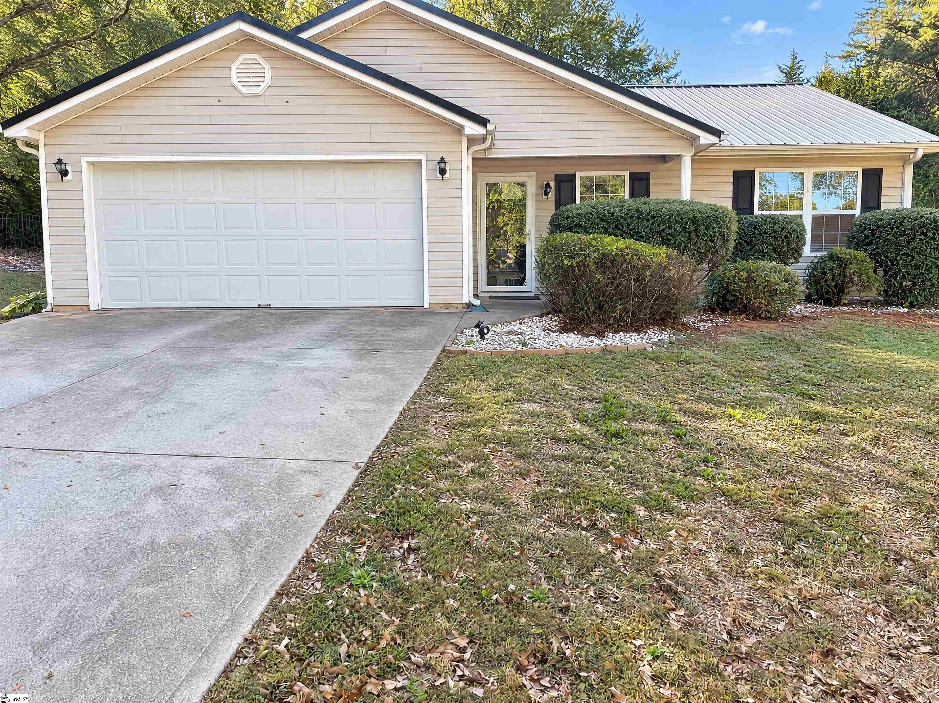 115 Bridgeview Drive — photo