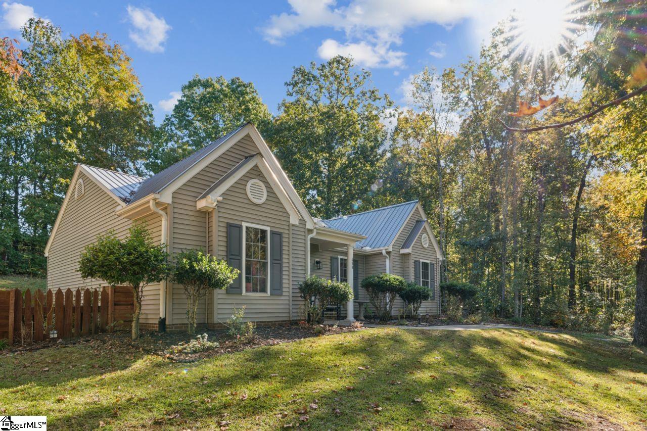 418 Den Ridge Drive — photo