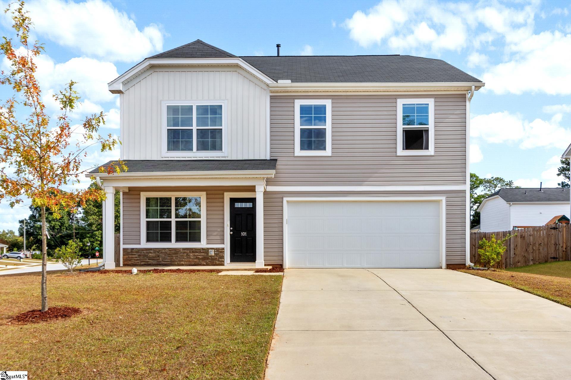 101 Southern Magnolia Lane — photo
