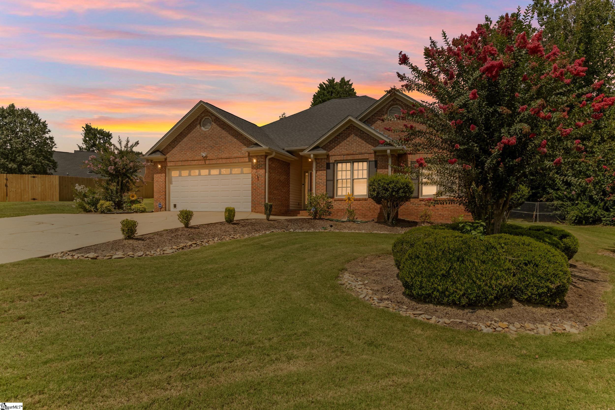 229 Georgetown Court — photo