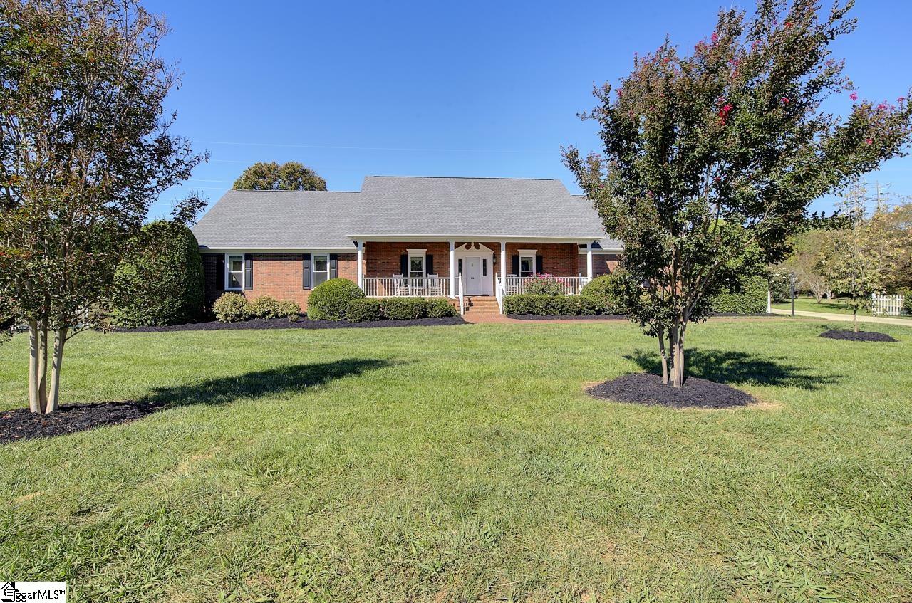 12 Silver Ridge Court — photo