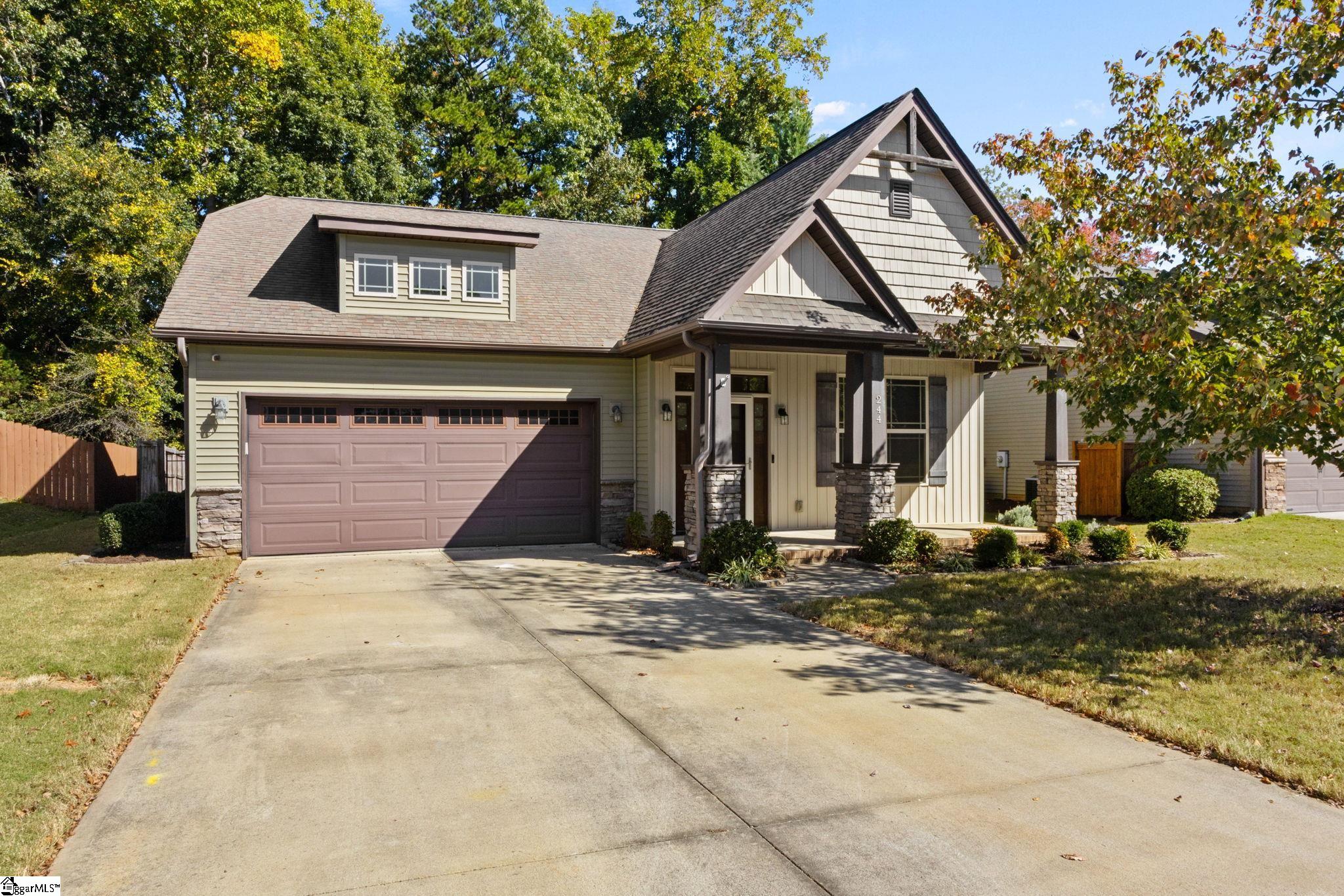 244 Applehill Way — photo