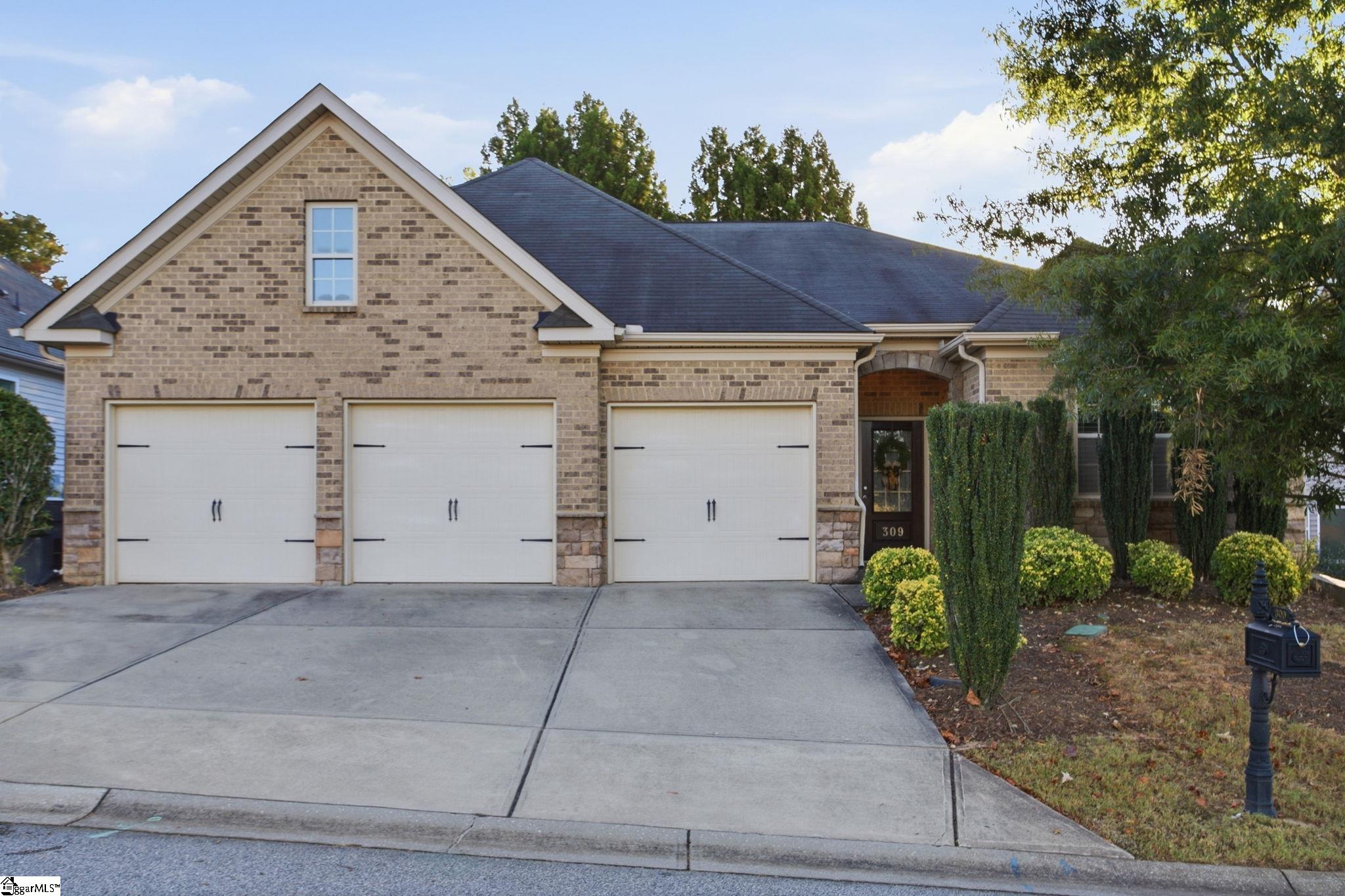 309 Marchfield Court — photo