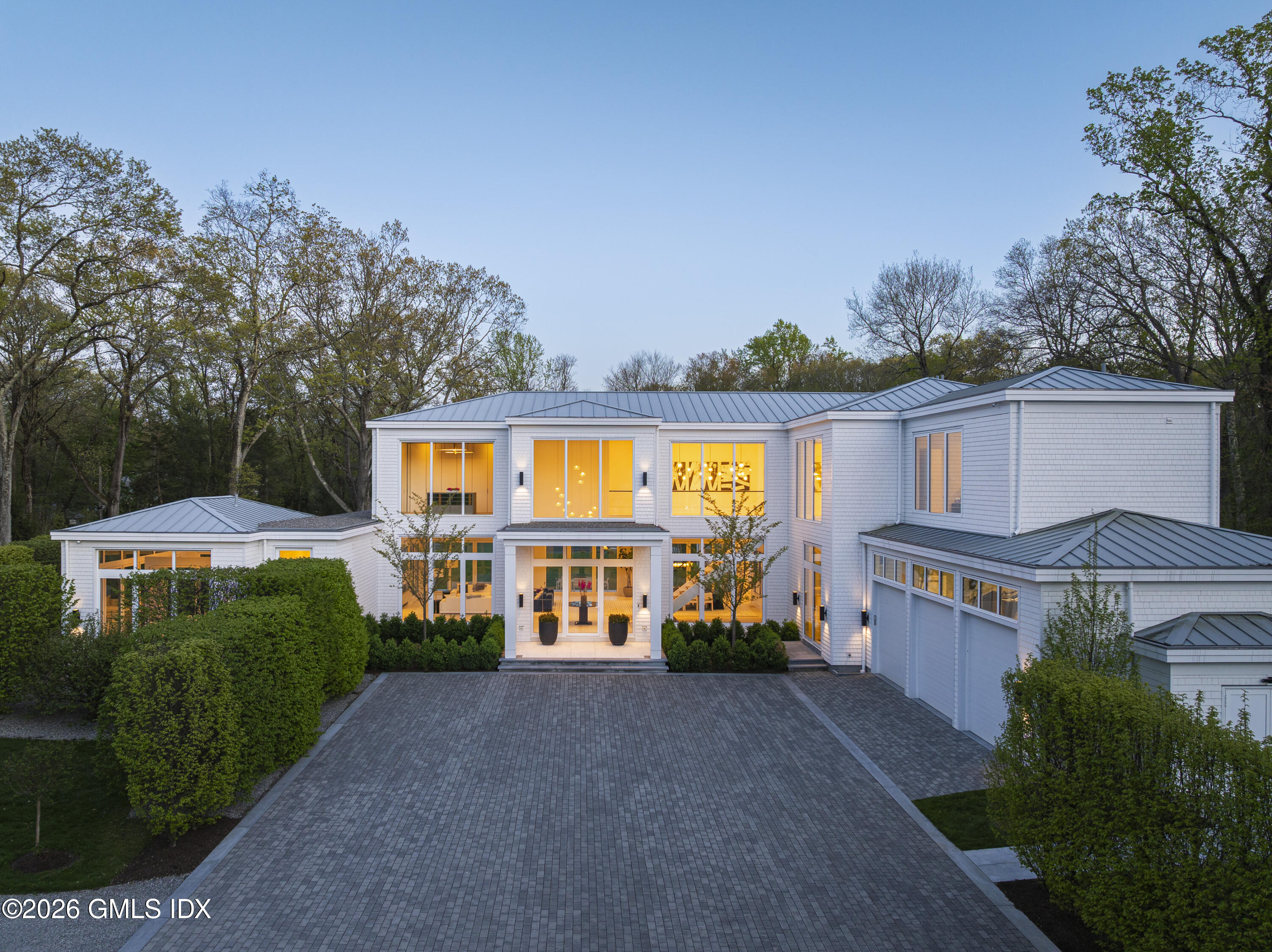 8 Fox Run Lane — photo