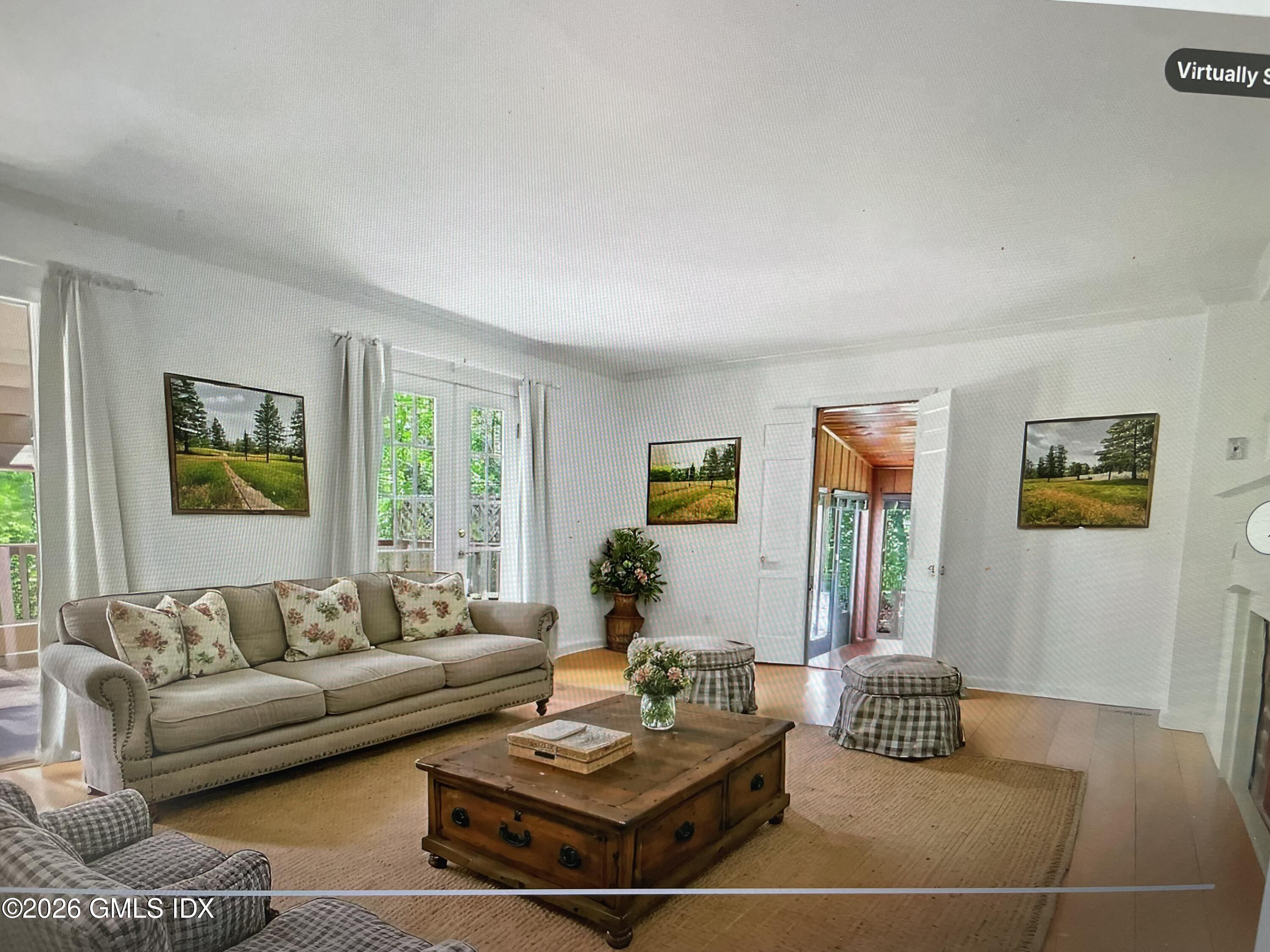 Home in Greenwich, CT 06831 — photo 3