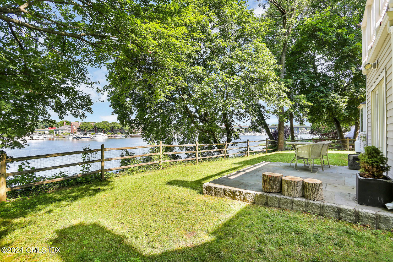 24 Juniper Lane, Riverside, CT 06878