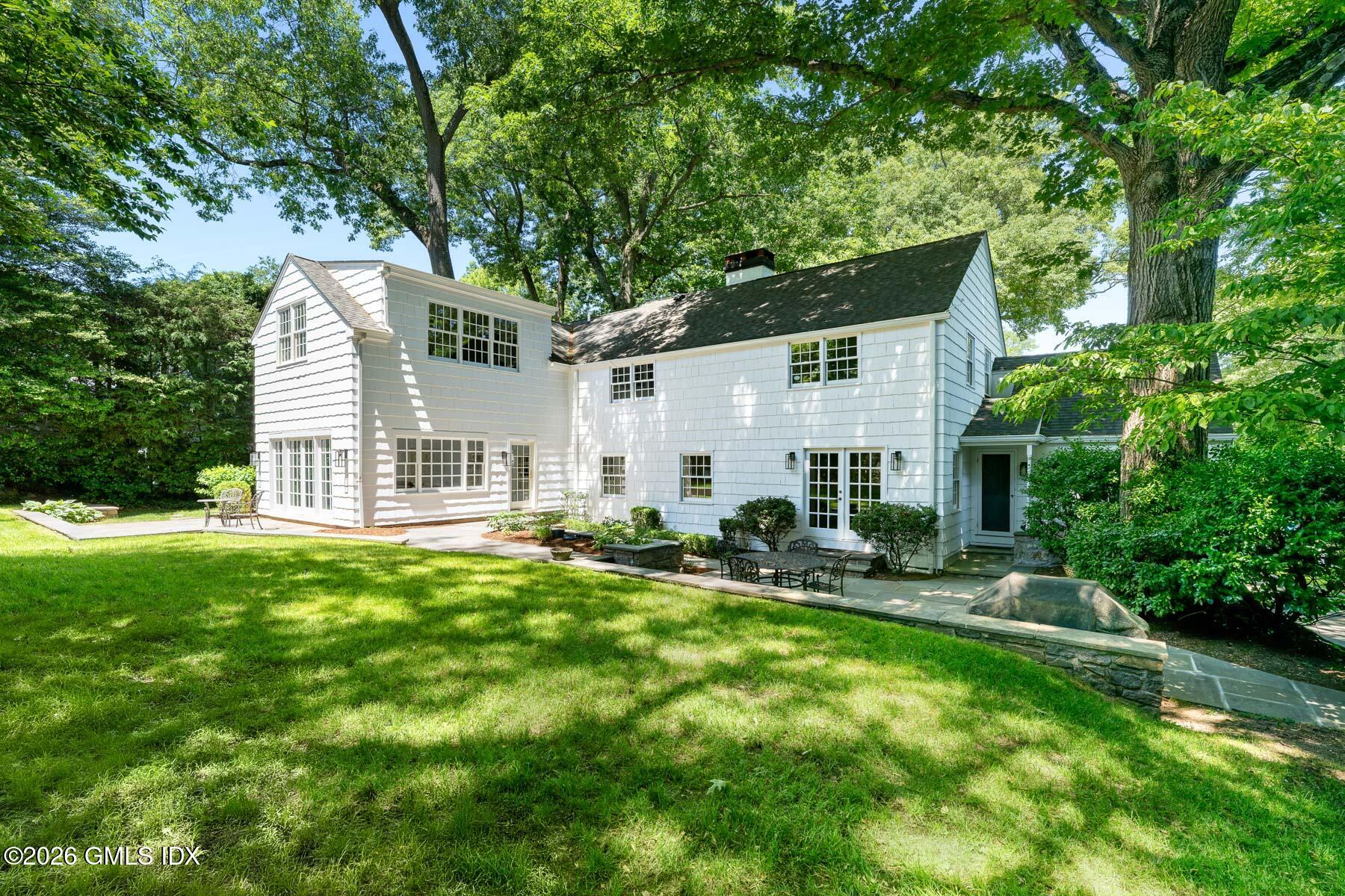 18 Owenoke Way, Riverside, CT 06878 — photo 2